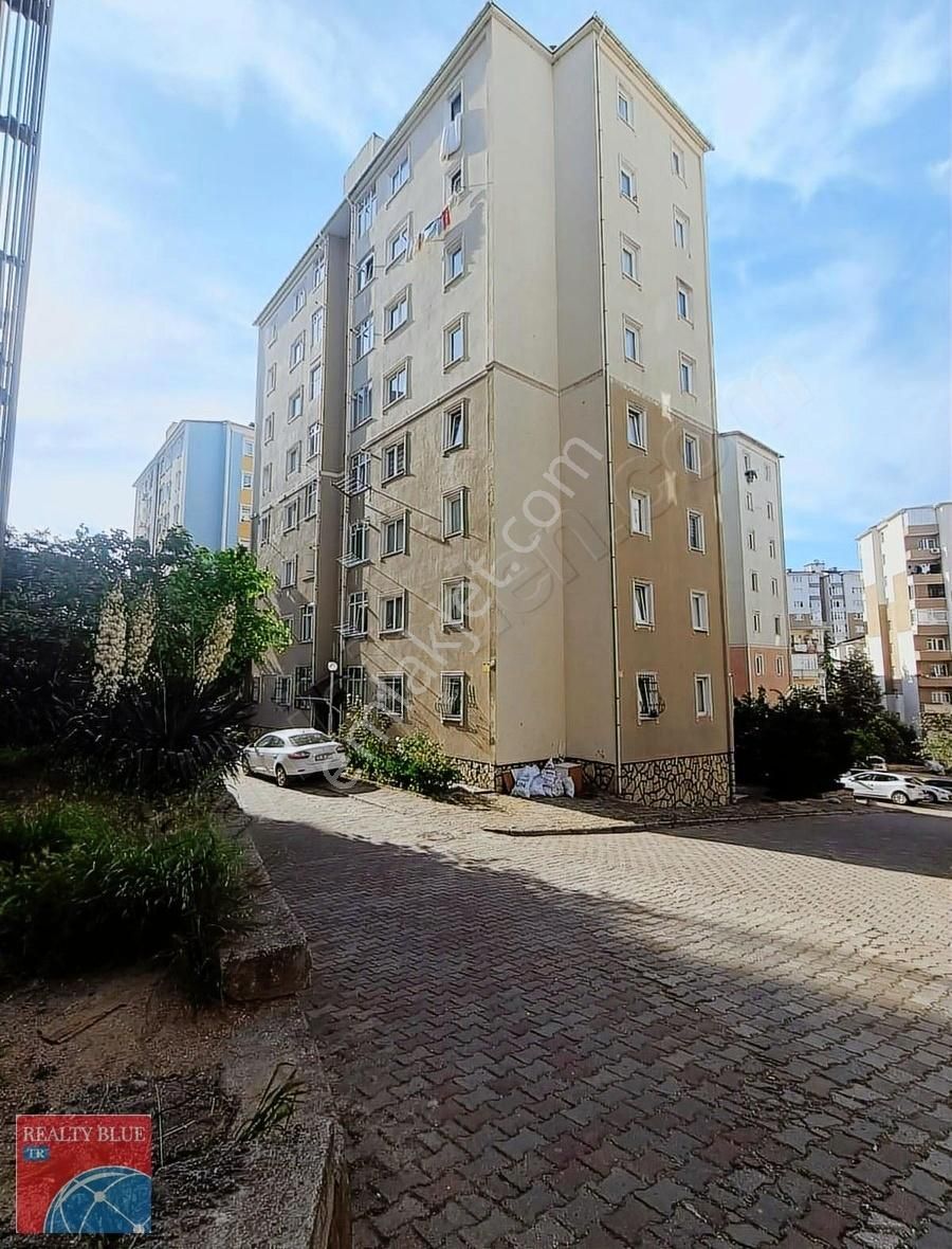 Sabiha Gökçen Havaalanı Yakını 2+1 Satılık Daire_ Boş Kiracısız