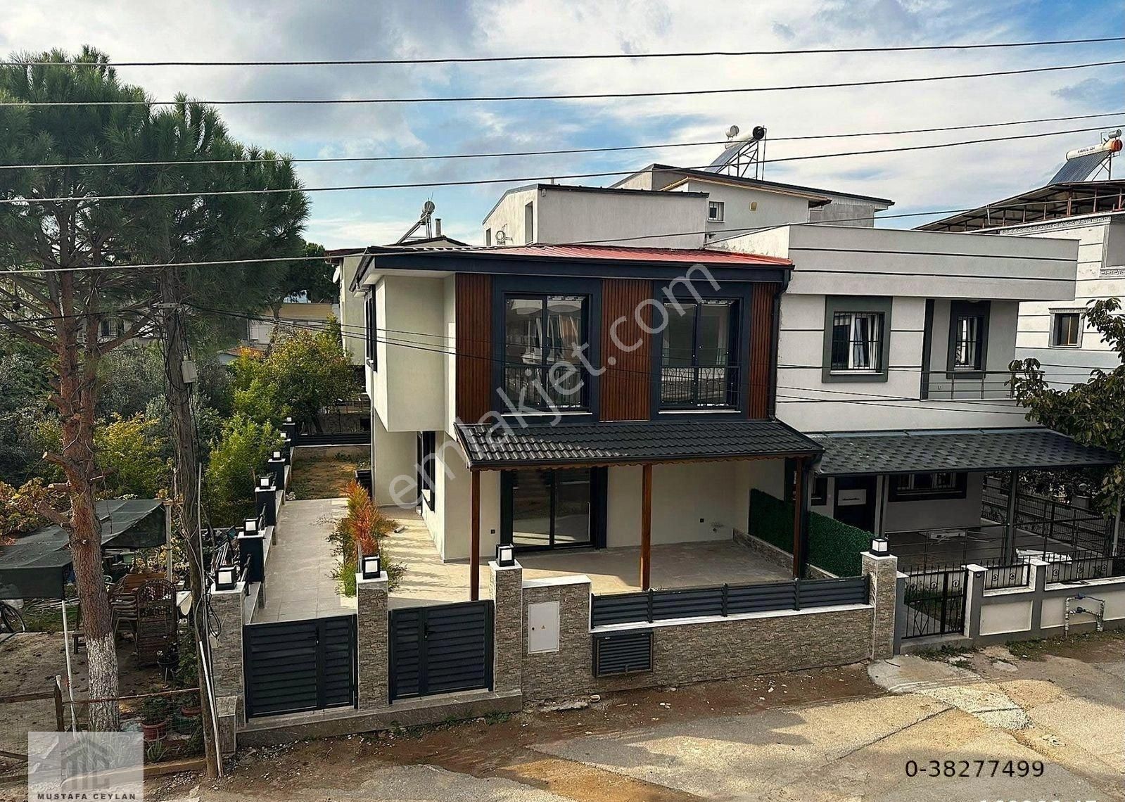 Seferihisar Doğanbeyde 3+1 Satılık Yazlık Villa Denize Çok Yakın 350 Metre Mesafede - Görsel 25