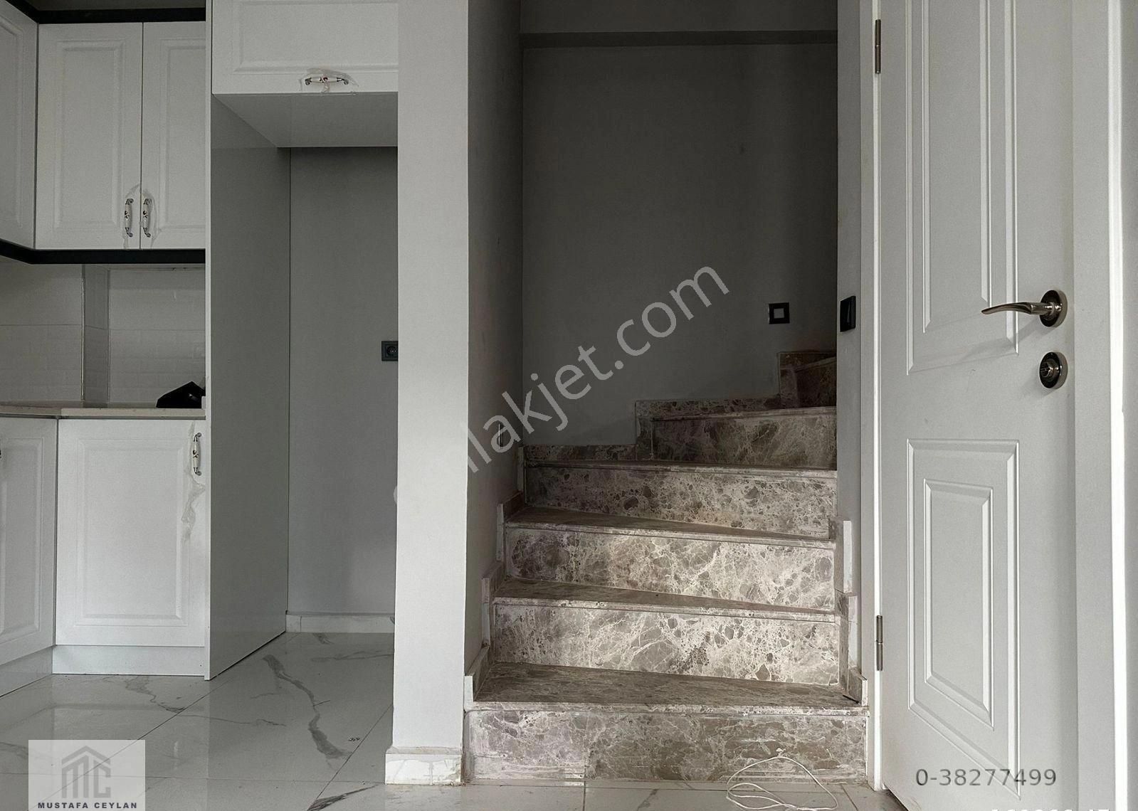 Seferihisar Doğanbeyde 3+1 Satılık Yazlık Villa Denize Çok Yakın 350 Metre Mesafede - Görsel 5