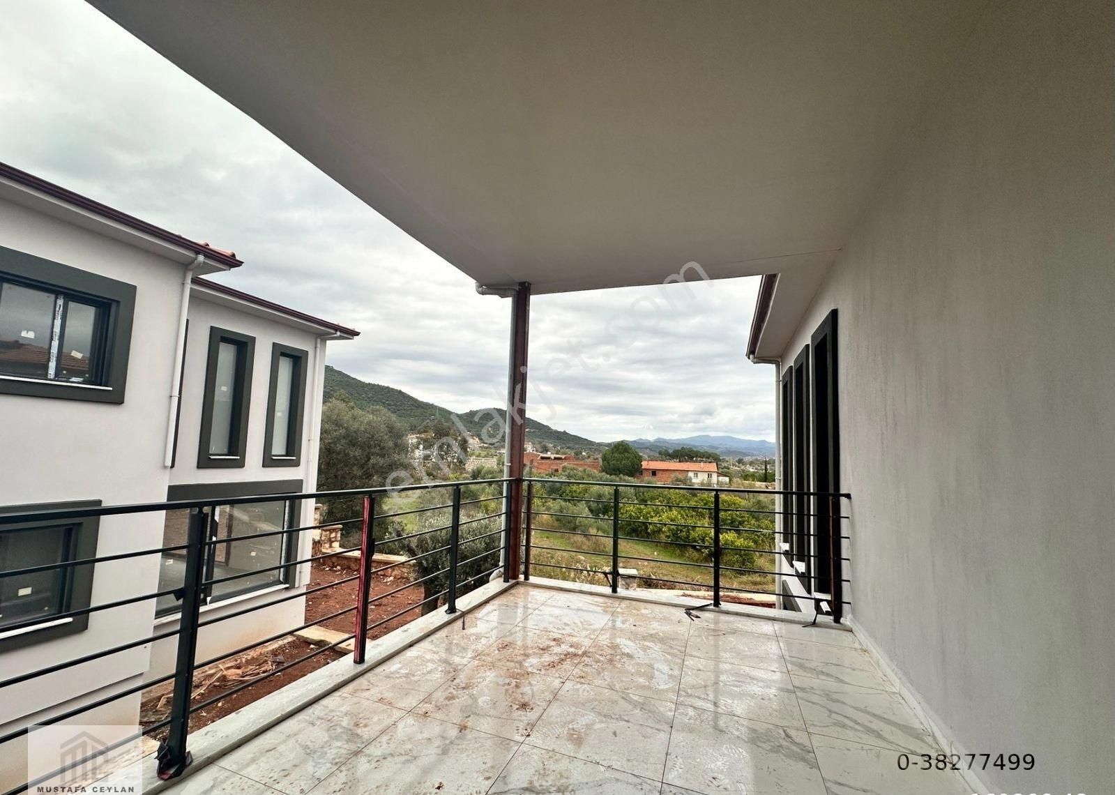 Seferihisar Doğanbeyde 2+1 Satılık Villa Ayrı Mutfaklı Lüks Villa - Görsel 3