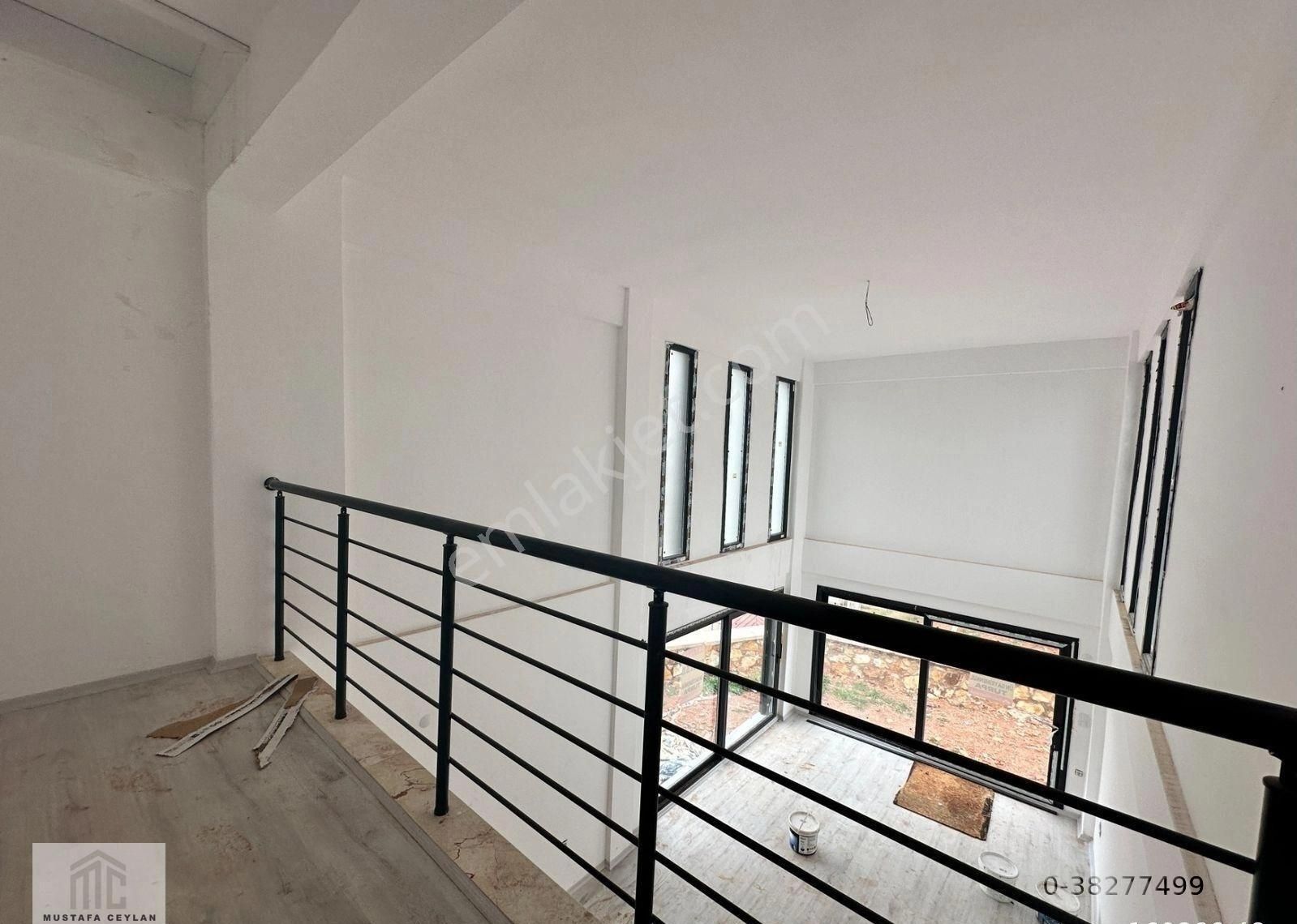 Seferihisar Doğanbeyde 2+1 Satılık Villa Ayrı Mutfaklı Lüks Villa - Görsel 22