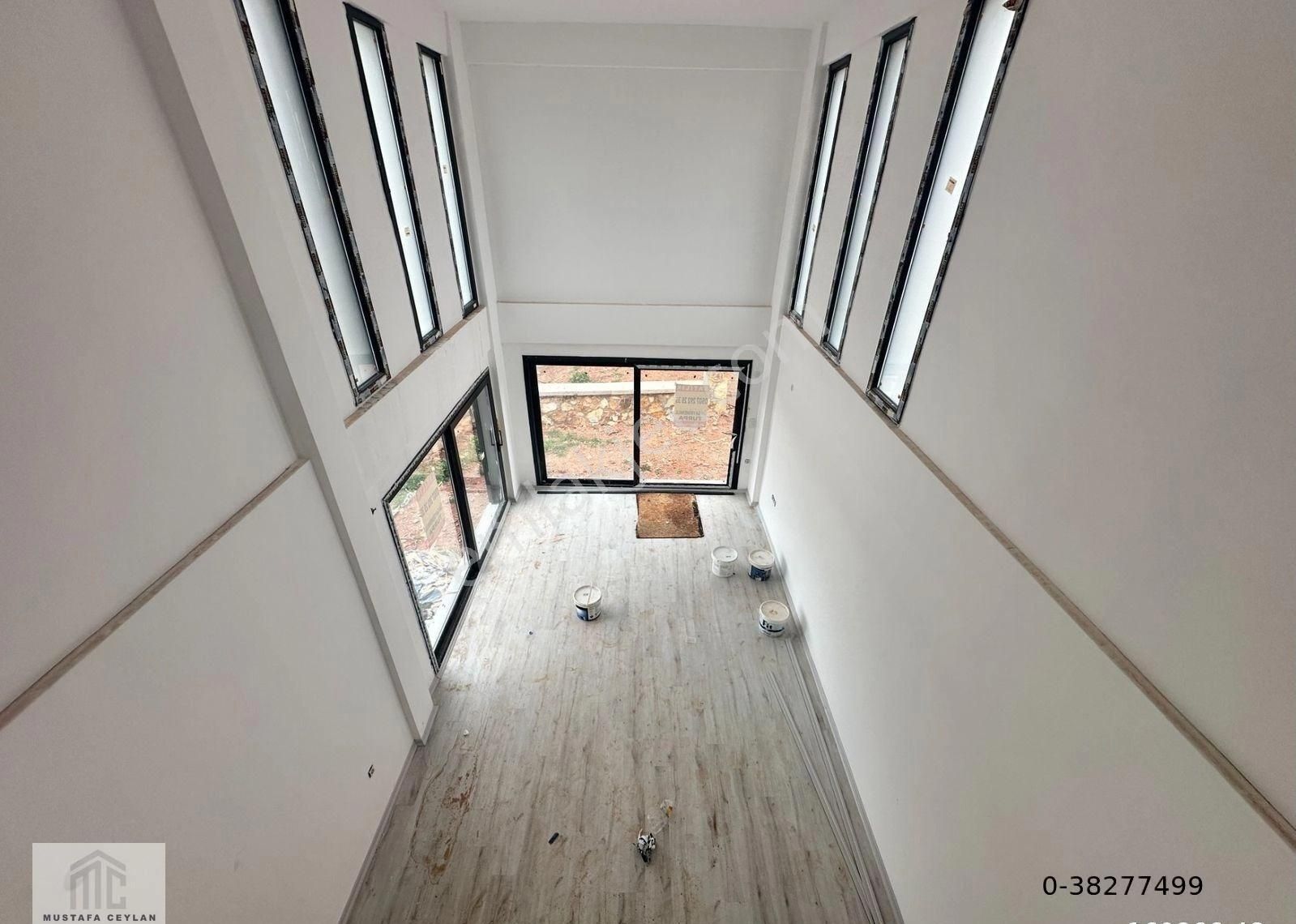 Seferihisar Doğanbeyde 2+1 Satılık Villa Ayrı Mutfaklı Lüks Villa - Görsel 29