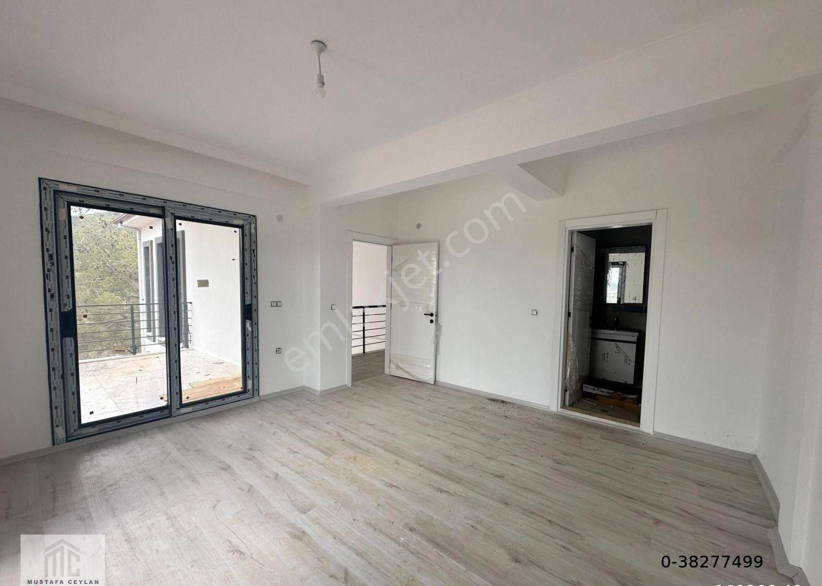 Seferihisar Doğanbeyde 2+1 Satılık Villa Ayrı Mutfaklı Lüks Villa - Görsel 8