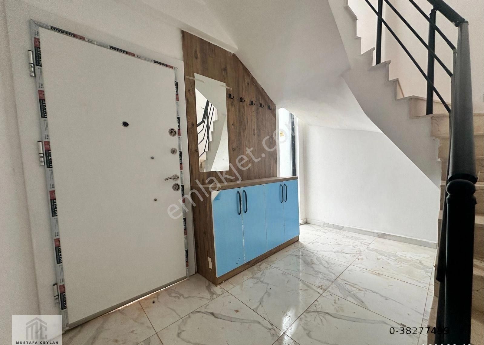 Seferihisar Doğanbeyde 2+1 Satılık Villa Ayrı Mutfaklı Lüks Villa - Görsel 2