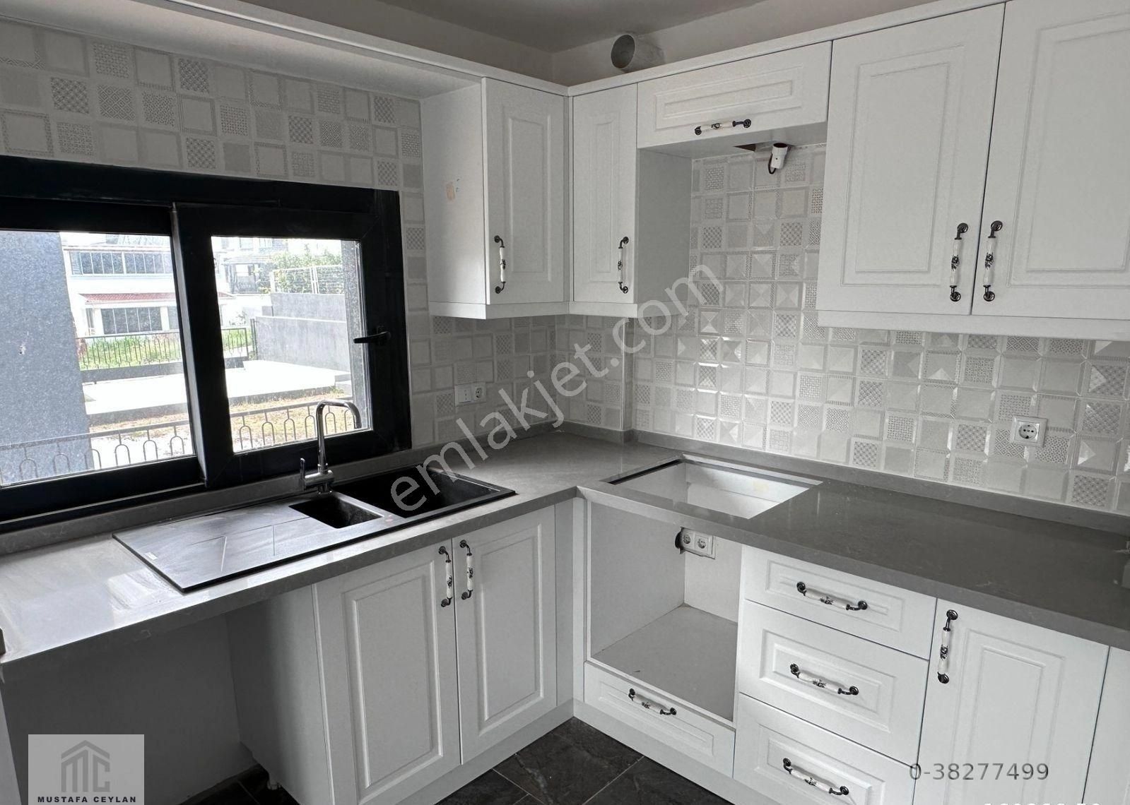 Seferihisar Doğanbeyde 3+1 Satılık Villa Deniz Ve Doğa Manzarasına Hakim Müstakil Ev - Görsel 22