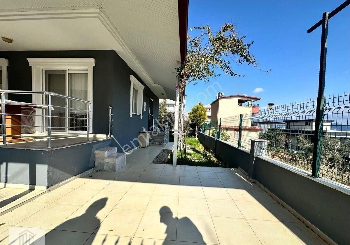 Seferihisar Doğanbeyde 3+2 Satılık Deniz Ve Doğa Manzaralı Bahçeli Müstakil Yazlık Villa - Görsel 5