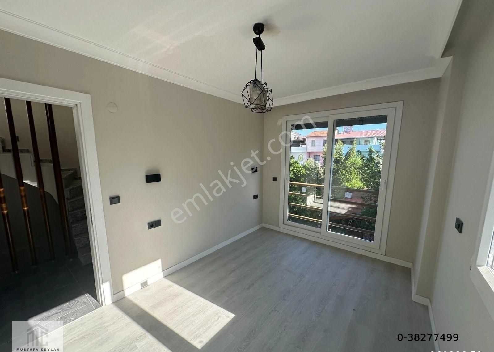 İzmir Seferihisar Doğanbeyde 3+1 Satılık Villa Merkezde Denize Çarşıya Çok Yakın - Görsel 9