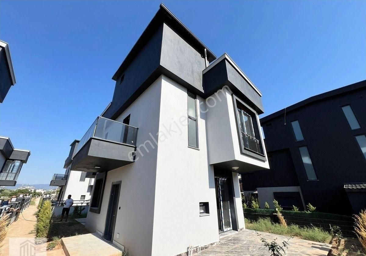 Seferihisar Doğanbeyde 2+1 Tek Müstakil Yazlık Villa / Acil İndirimli Pazarlığı Kaçırmayın - Görsel 31