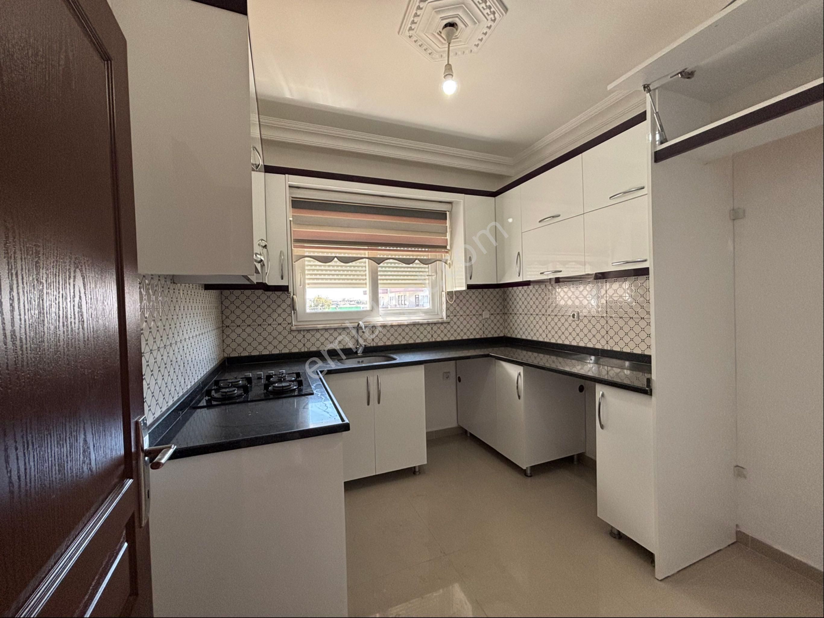 Alanya Konaklı Da Denize Yürüme Mesafesinde 2+1 Ayrı Mutfaksatılık Daire