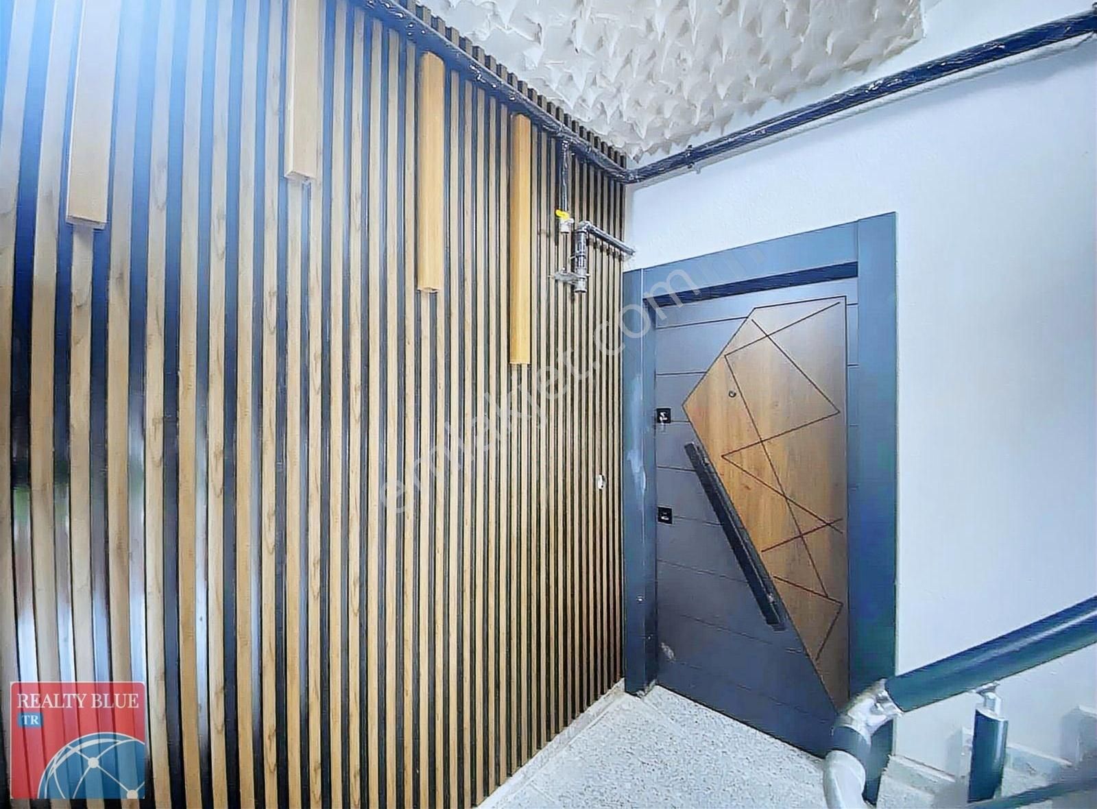 Tuzla Aydınlı Satılık Lüx 2+1 Daire