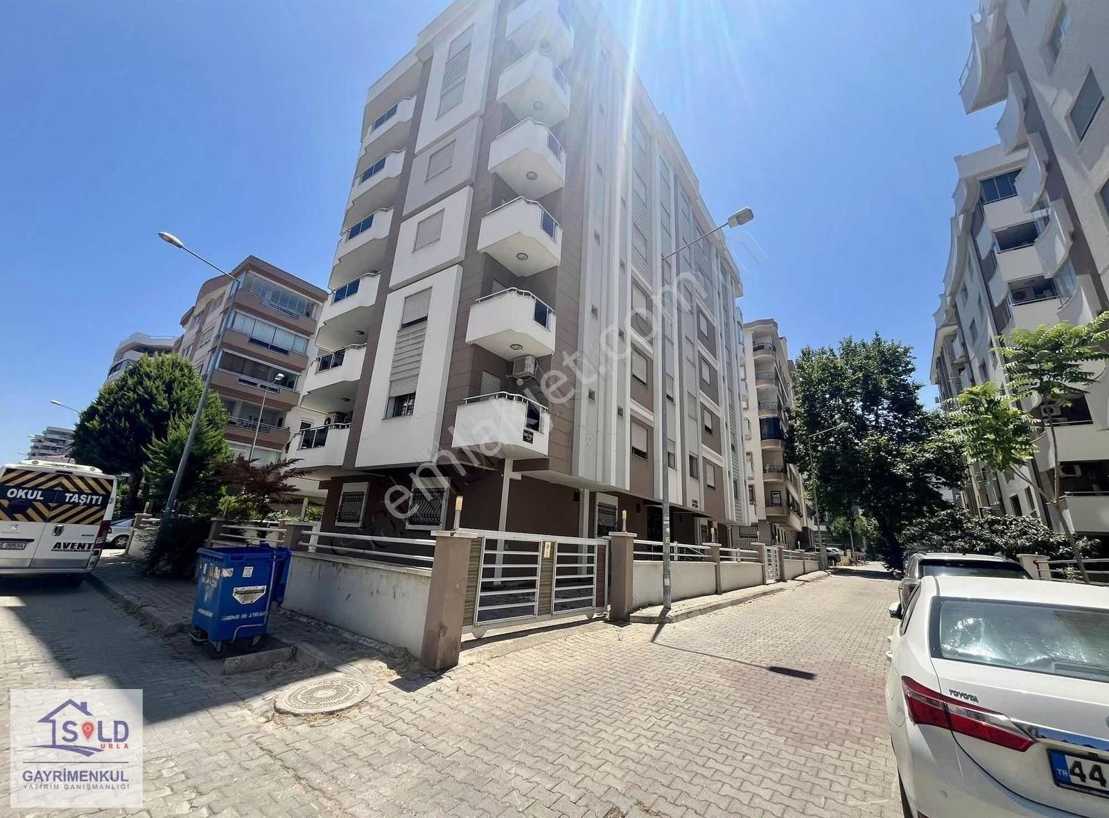 Sold Urla'dan Narlıdere Yenikale'de Satılık 4+1 Daire