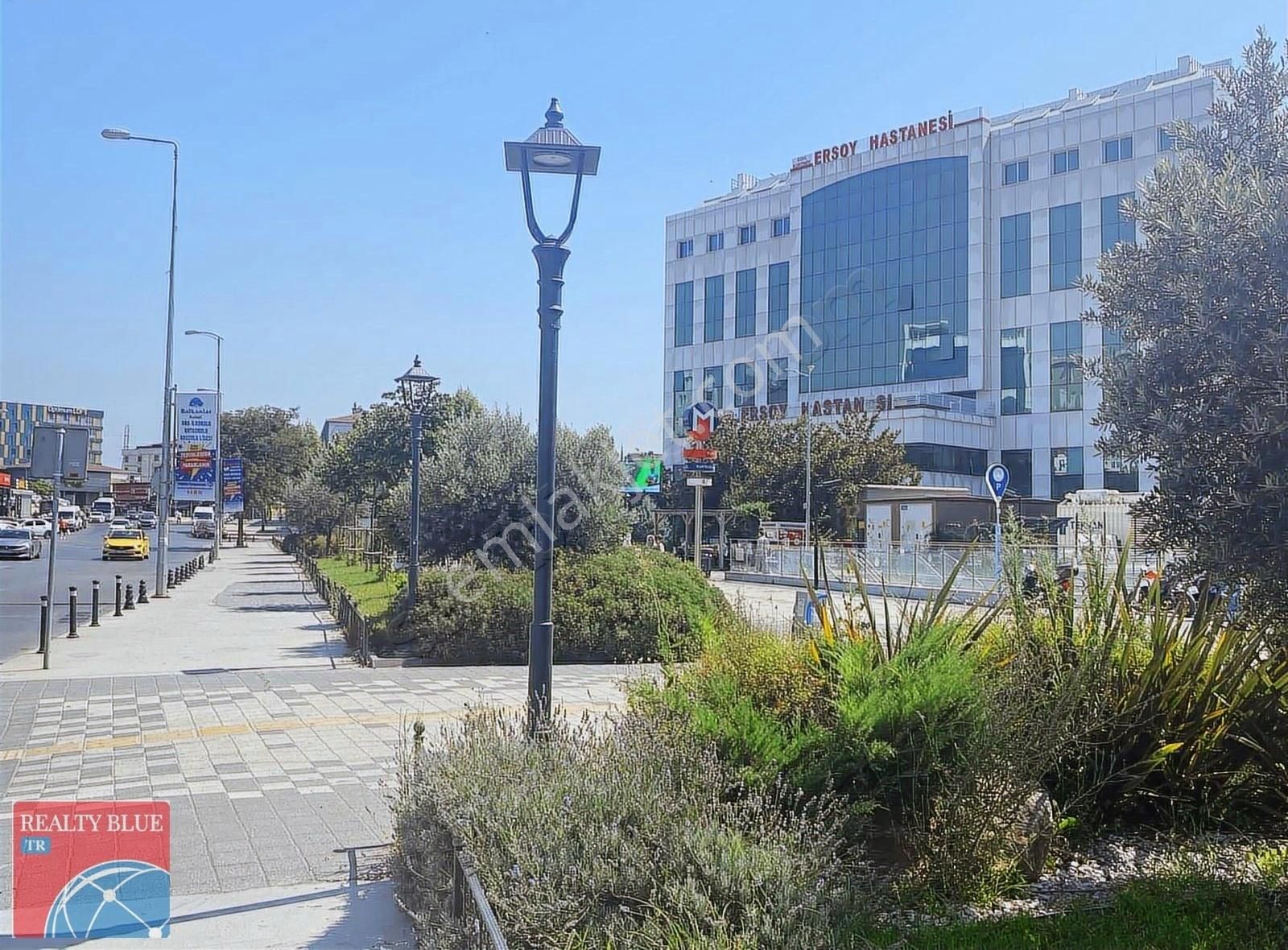 Kurtköy Metroya Komşu Satılık 3+1 Lüx Daire