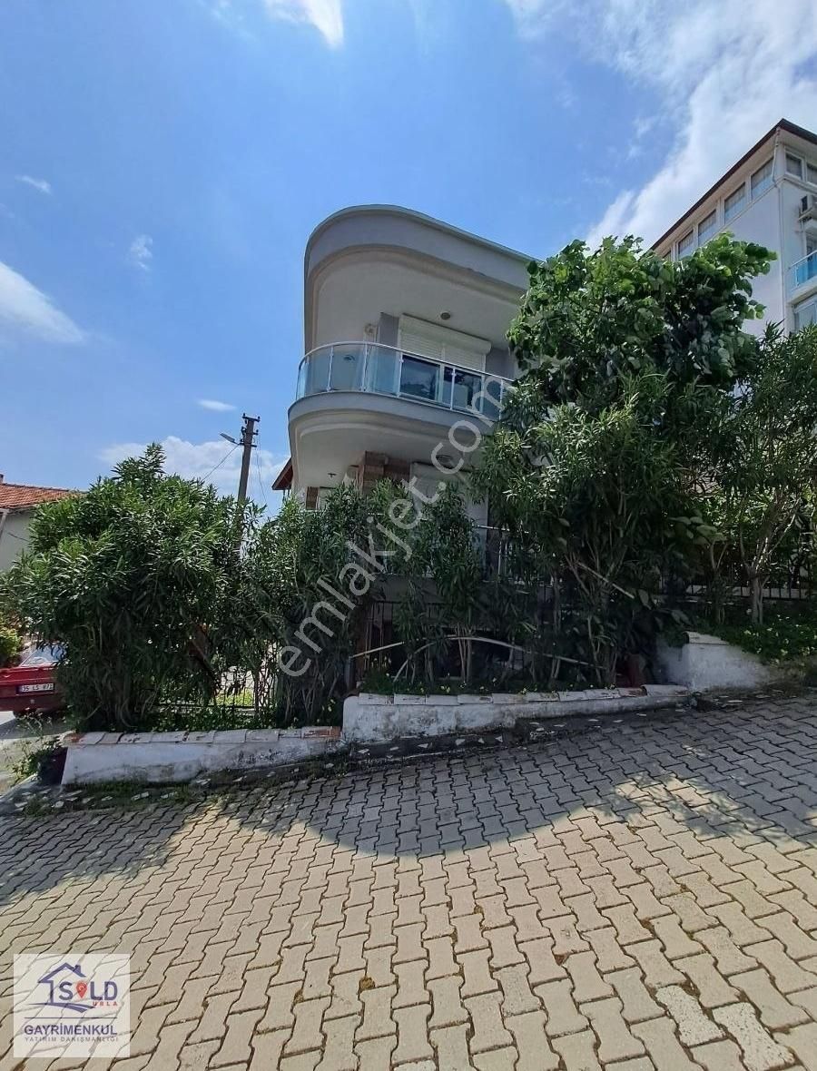 Sold Urla Dan İskele Mah Deniz Manzaralı Villa