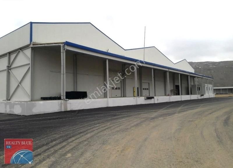 Uğur Demirhas'dan Kiralık 2500 M2 Rampalı