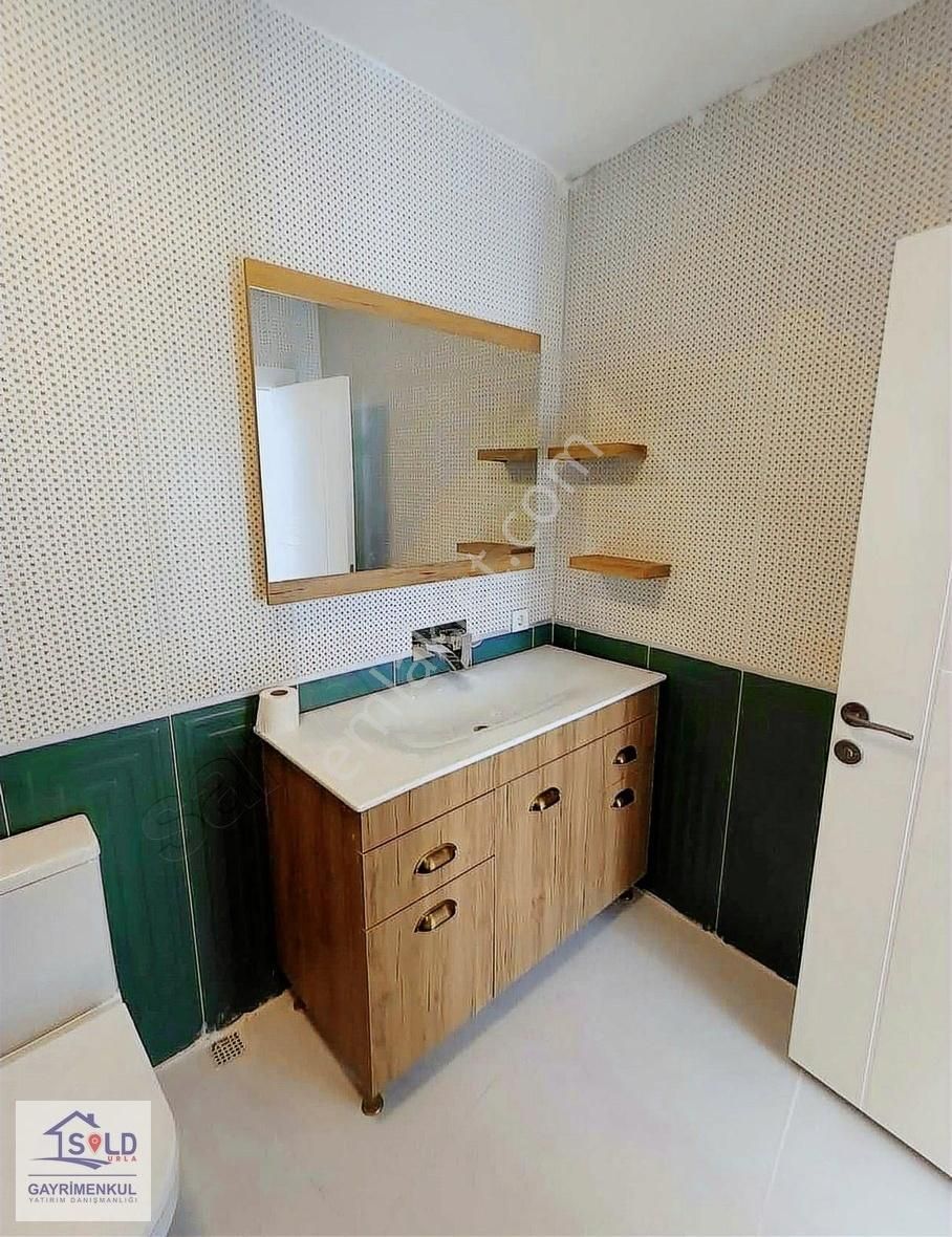 Kavacık'ta Şehir Konforunda Satılık Köy Evi