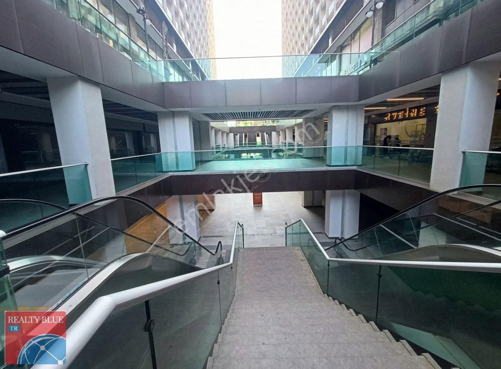 Tuzla Park Vema Avm'de Kiralık Dükkan