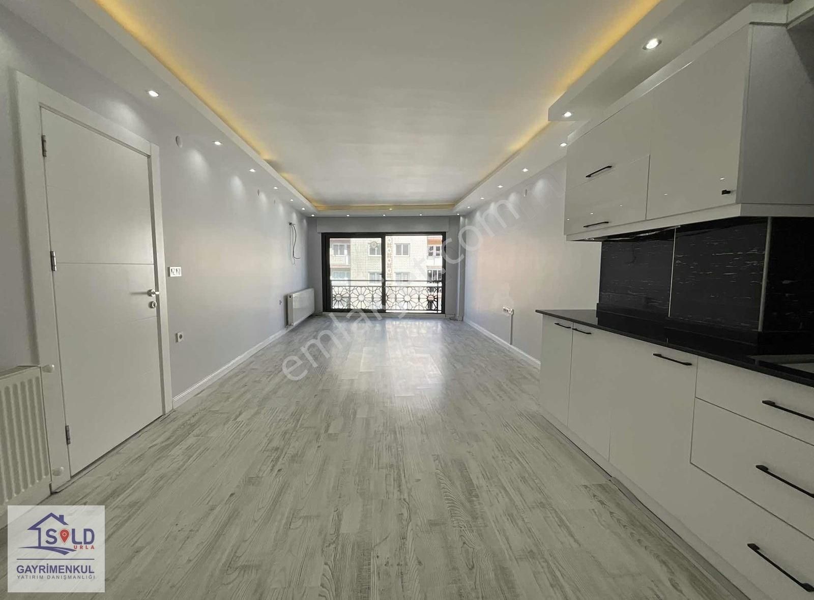 Saim Çıkrıkçı Cad Üzeri 4+1 Çatı Dubleksi Teraslı Satılık Daire - Görsel 34