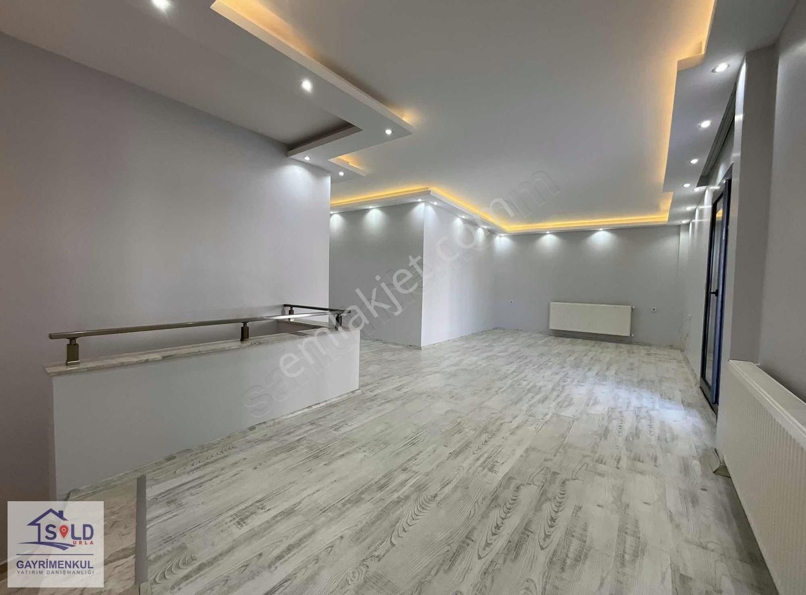 Saim Çıkrıkçı Cad Üzeri 4+1 Çatı Dubleksi Teraslı Satılık Daire - Görsel 30