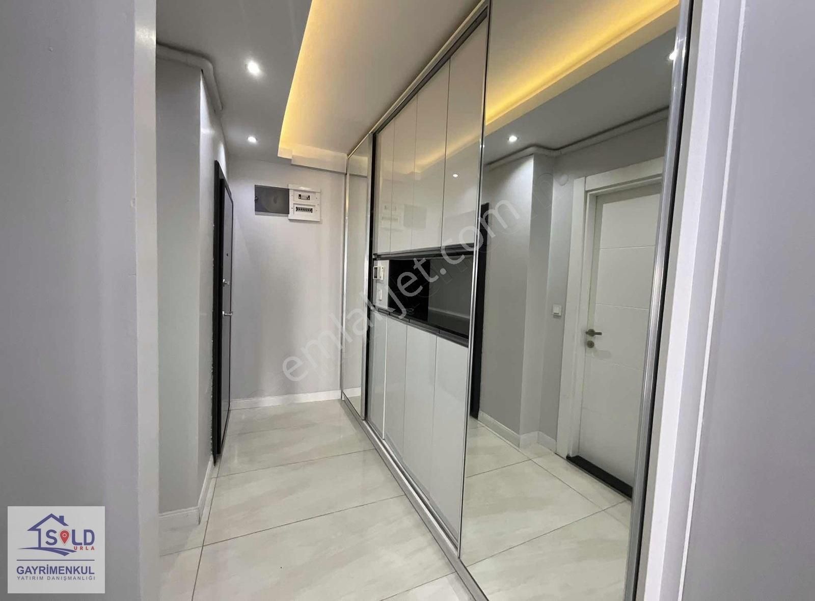 Saim Çıkrıkçı Cad Üzeri 4+1 Çatı Dubleksi Teraslı Satılık Daire - Görsel 12