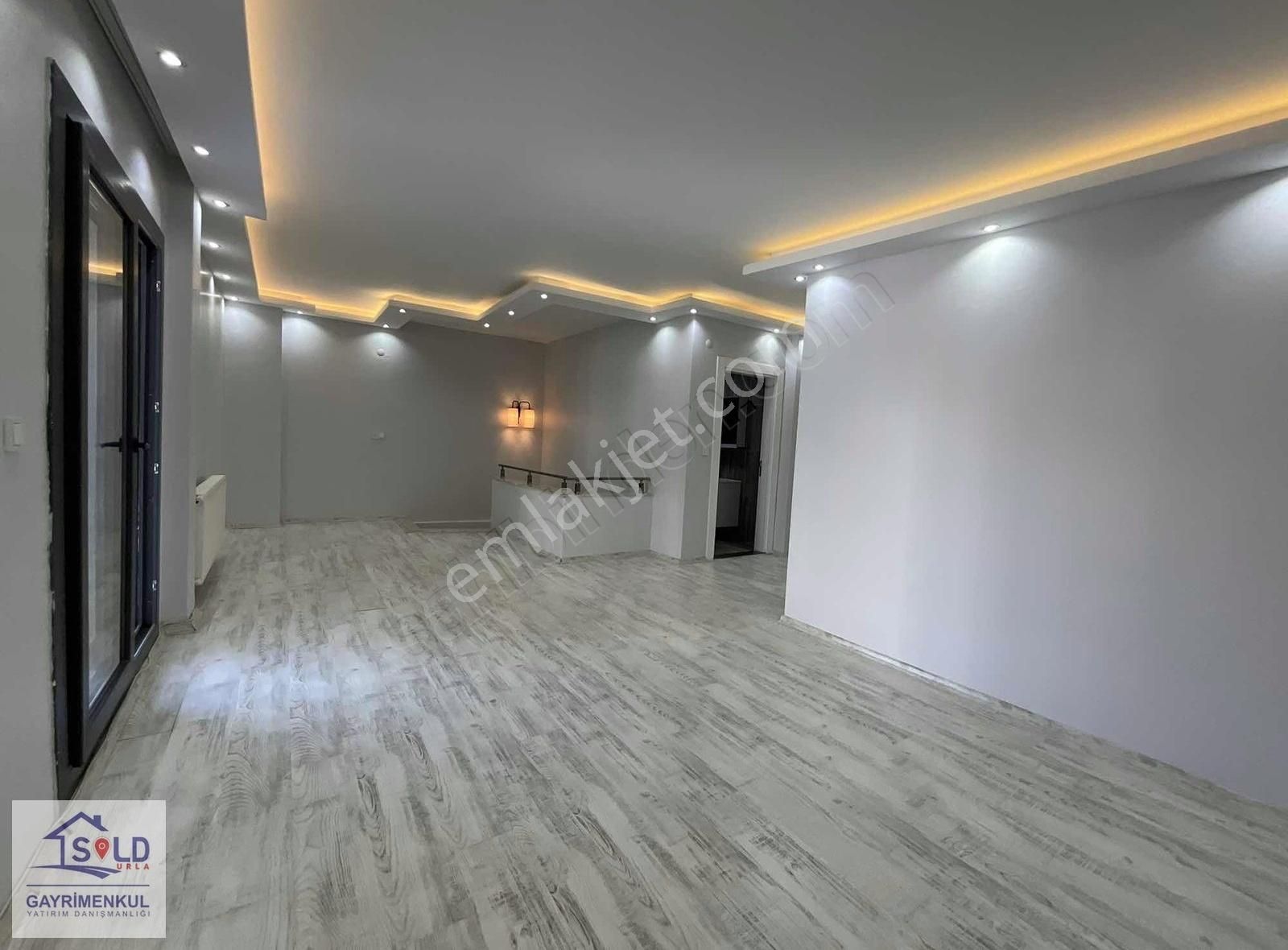 Saim Çıkrıkçı Cad Üzeri 4+1 Çatı Dubleksi Teraslı Satılık Daire - Görsel 20