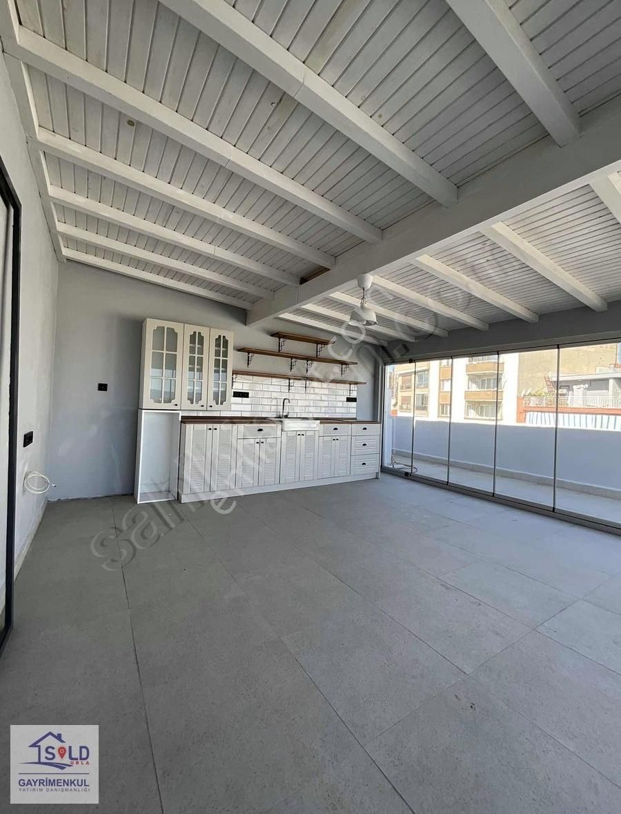 Saim Çıkrıkçı Cad Üzeri 4+1 Çatı Dubleksi Teraslı Satılık Daire - Görsel 4