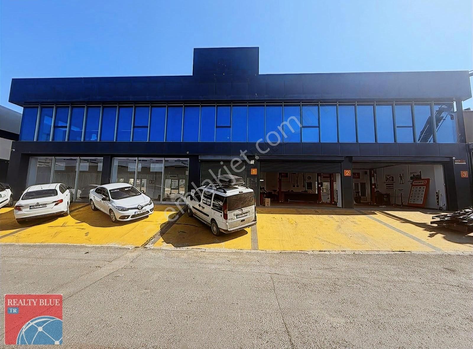 Uğur Demirhas'dan Kadosan Yanı Vizyoner 1000 M2 İş Yeri
