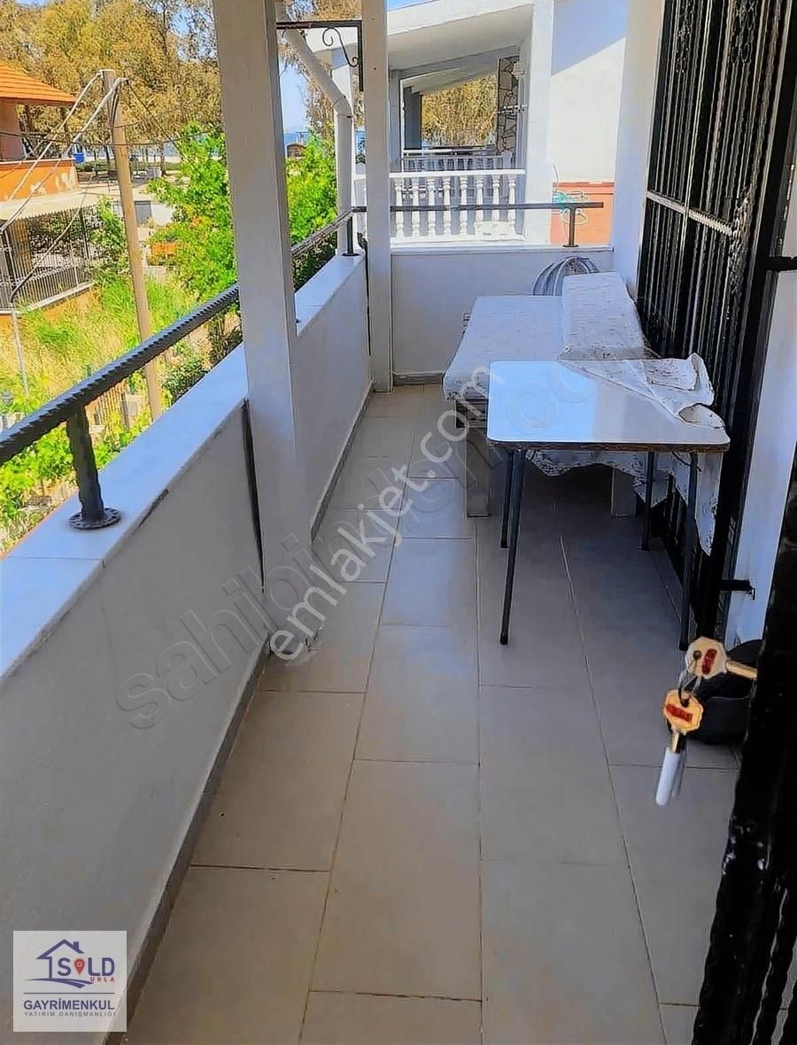 Sold Urla'dan Kum Plaj'nda Deniz 50 M Mesafede Satılık 3+1 Villa