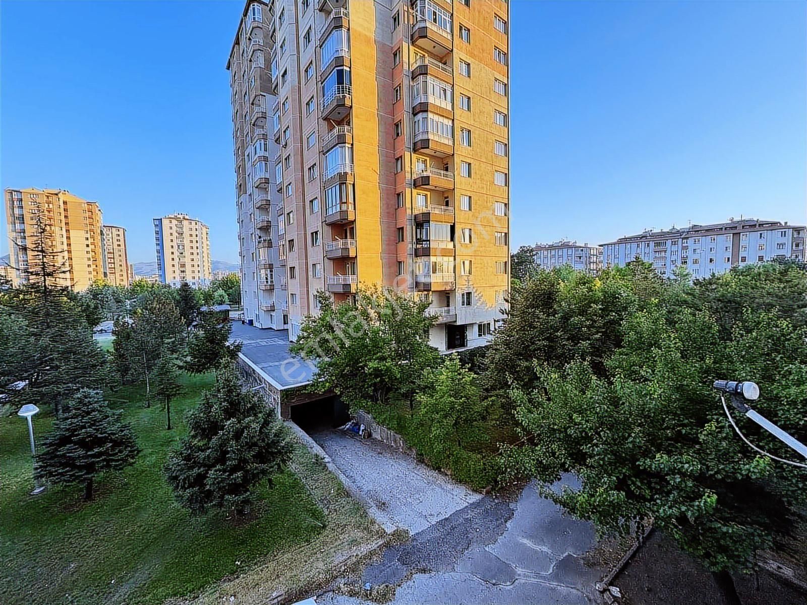 Altın Emlak Yakut Mah. Fuar Yakını Ara Kat Satılık Daire - Görsel 32