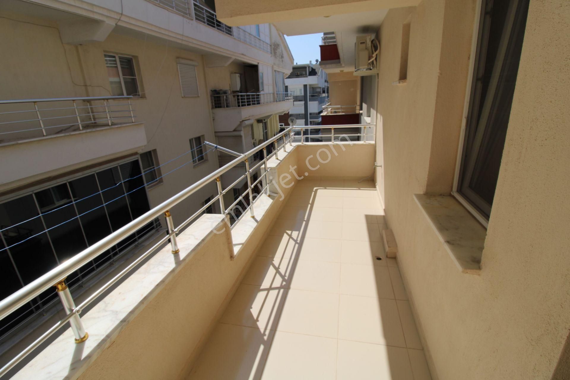 Aydın Didim Yeni Mahalle 4+1 Ayrı Mutfak Eşyalı Dubleks Daire Asansörlü Çarşı Merkezde 9 Yıllık - Görsel 7