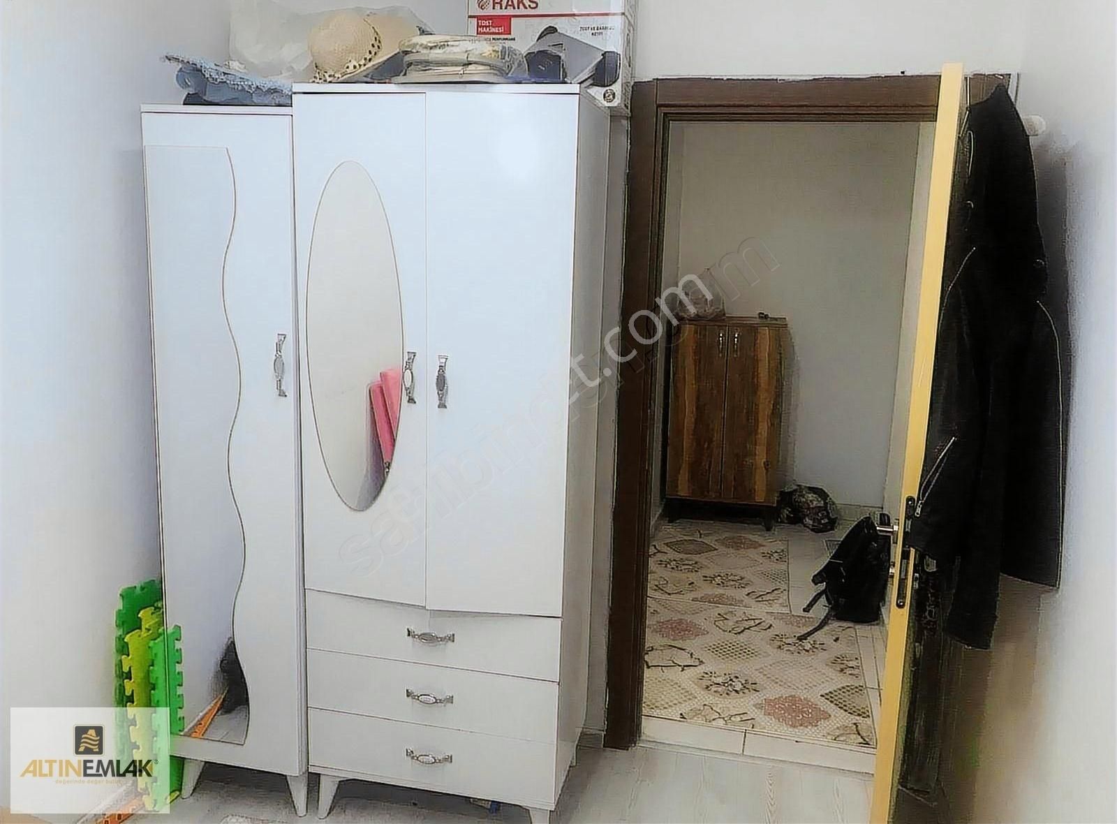 Esenyurt Yeşilkent Merkezi Lokasyonda 2+1satılık Köşe Daire