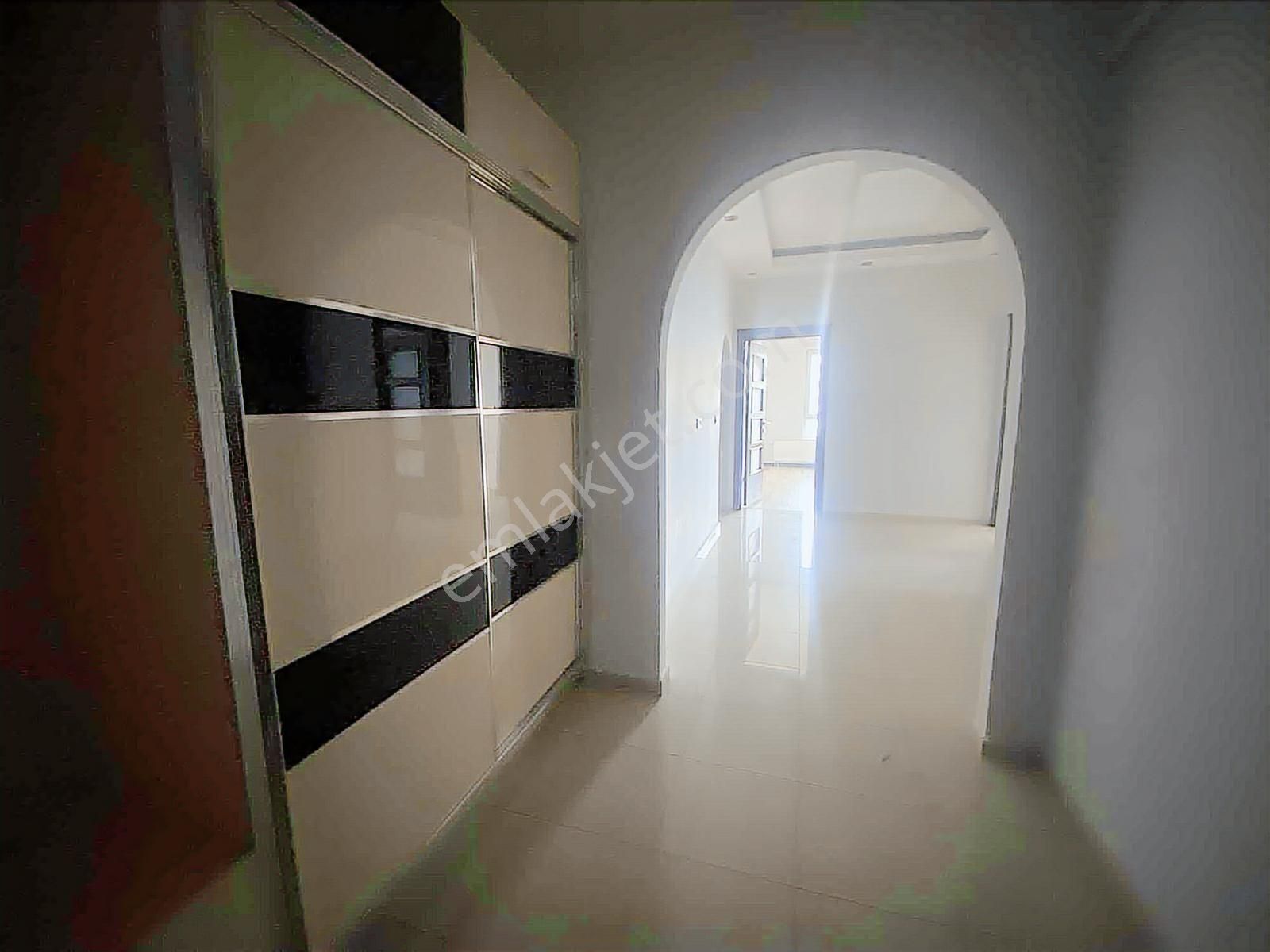 Sümer Evlerinde 3+1 Kombili Lüks Daire - Görsel 6