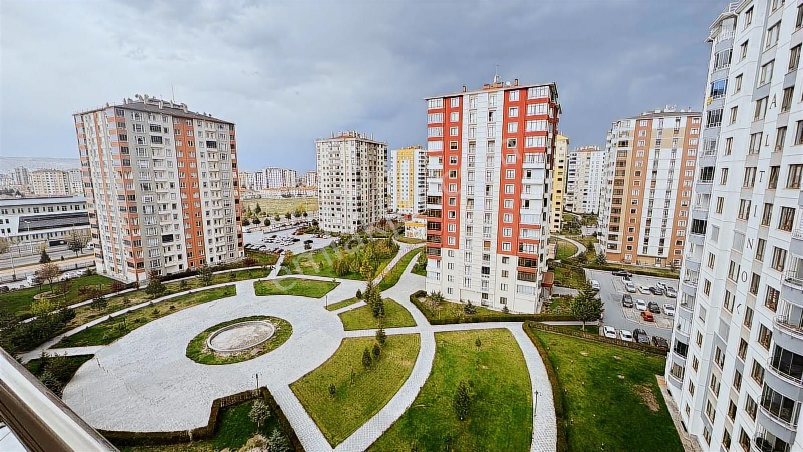 Sümer Evlerinde 3+1 Kombili Lüks Daire - Görsel 18