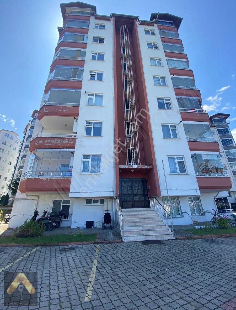 Divan Gayrimenkul Karşıyaka Mah. 155m2 3+1 İtimattepe Evleri