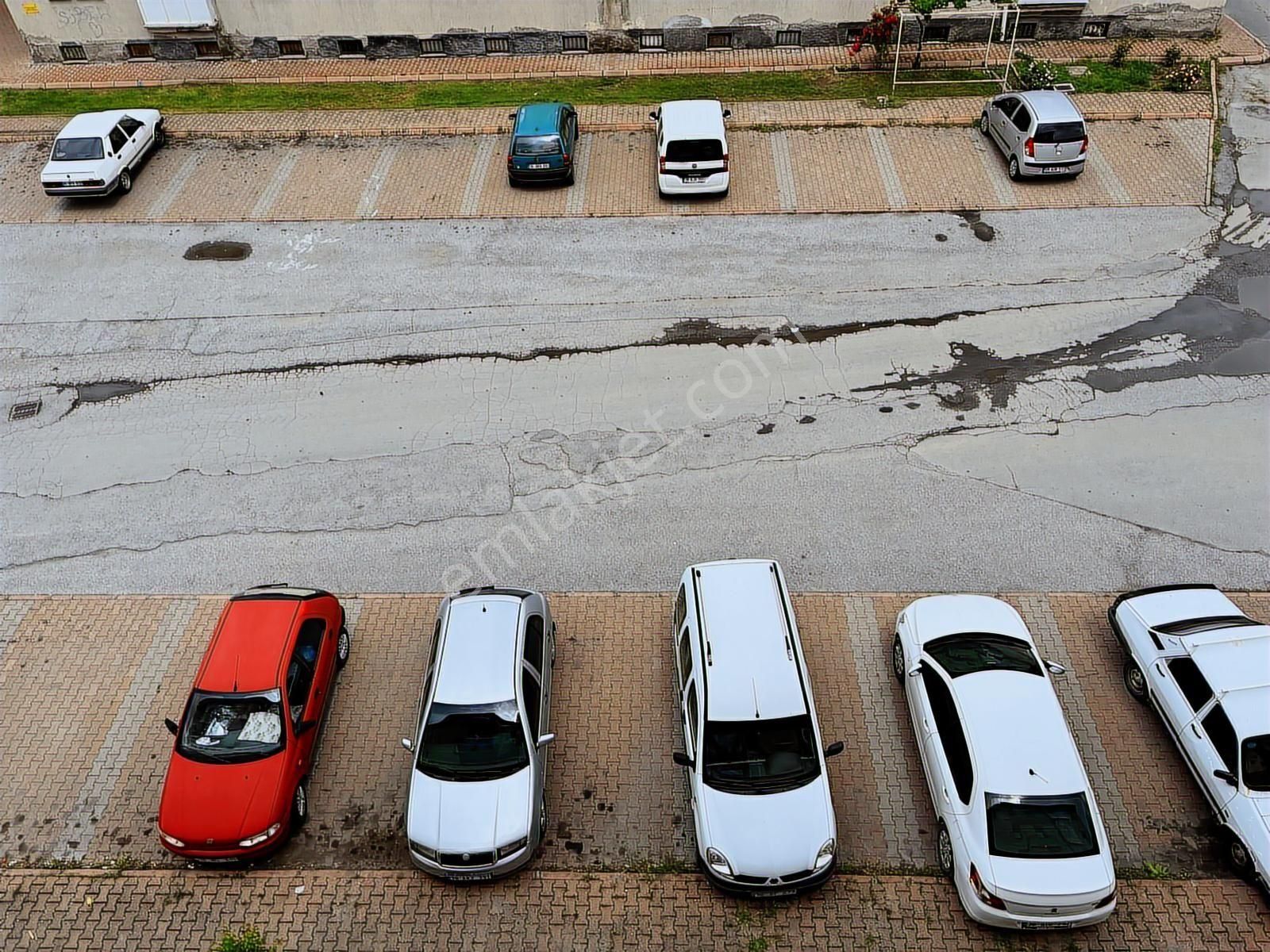 Esenyurt Mah. Kartal Sitelerinde Ara Katta Satılık 3+1 Daire - Görsel 11