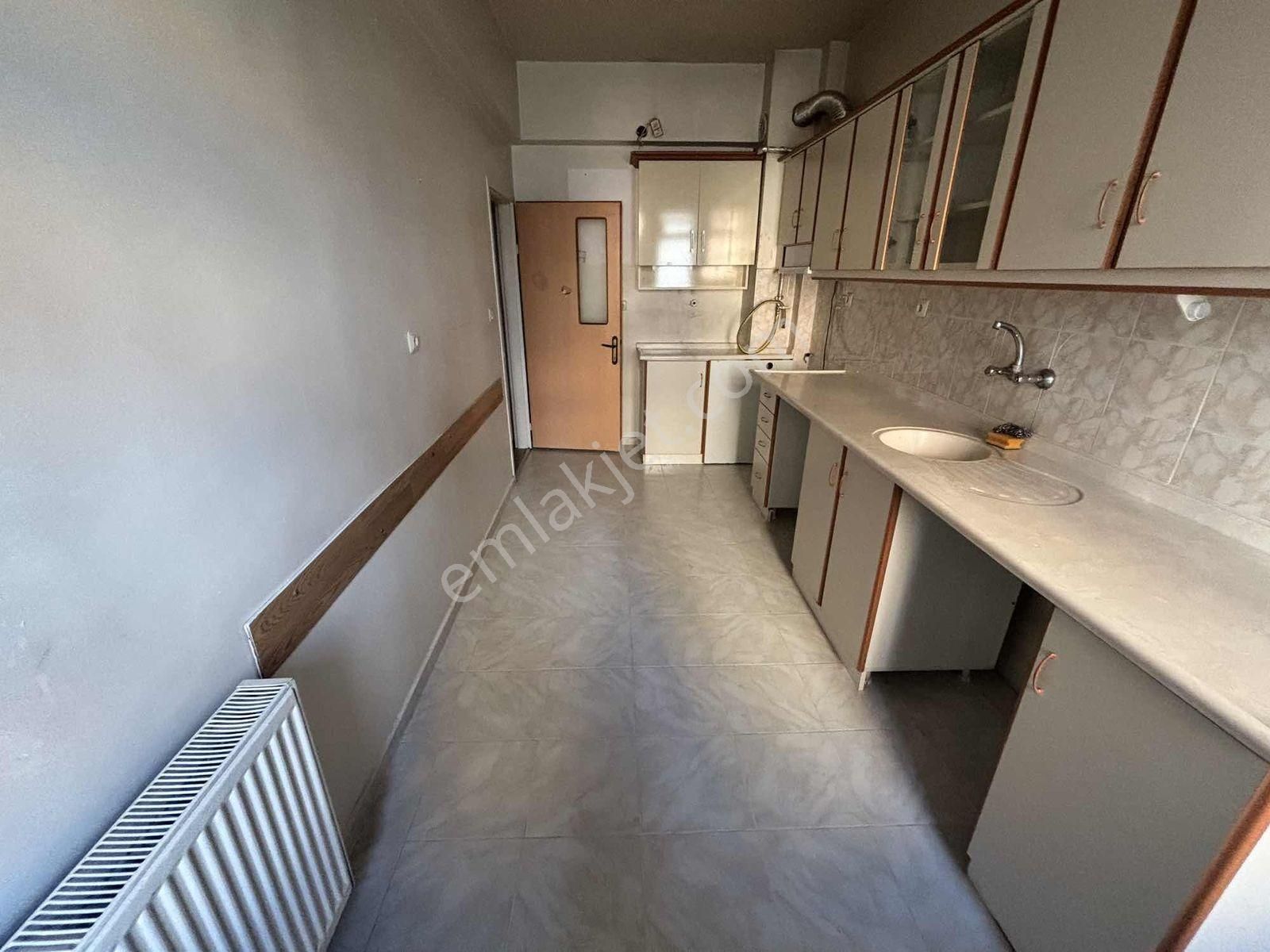 Yenişehir Eras Siteleri 3+1 Ara Kat Güney Batı Satılık Daire - Görsel 15