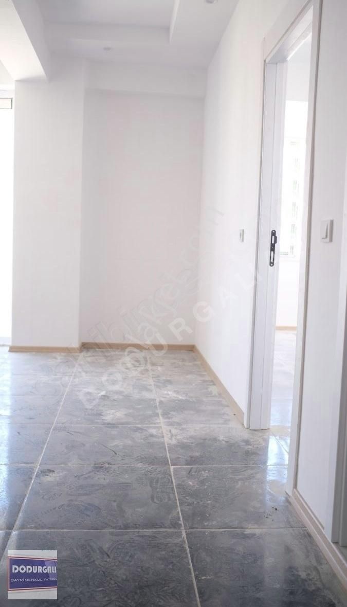 Acıpayam Merkezde Satılık 1+1 Daire Ve Apartlar - Görsel 2