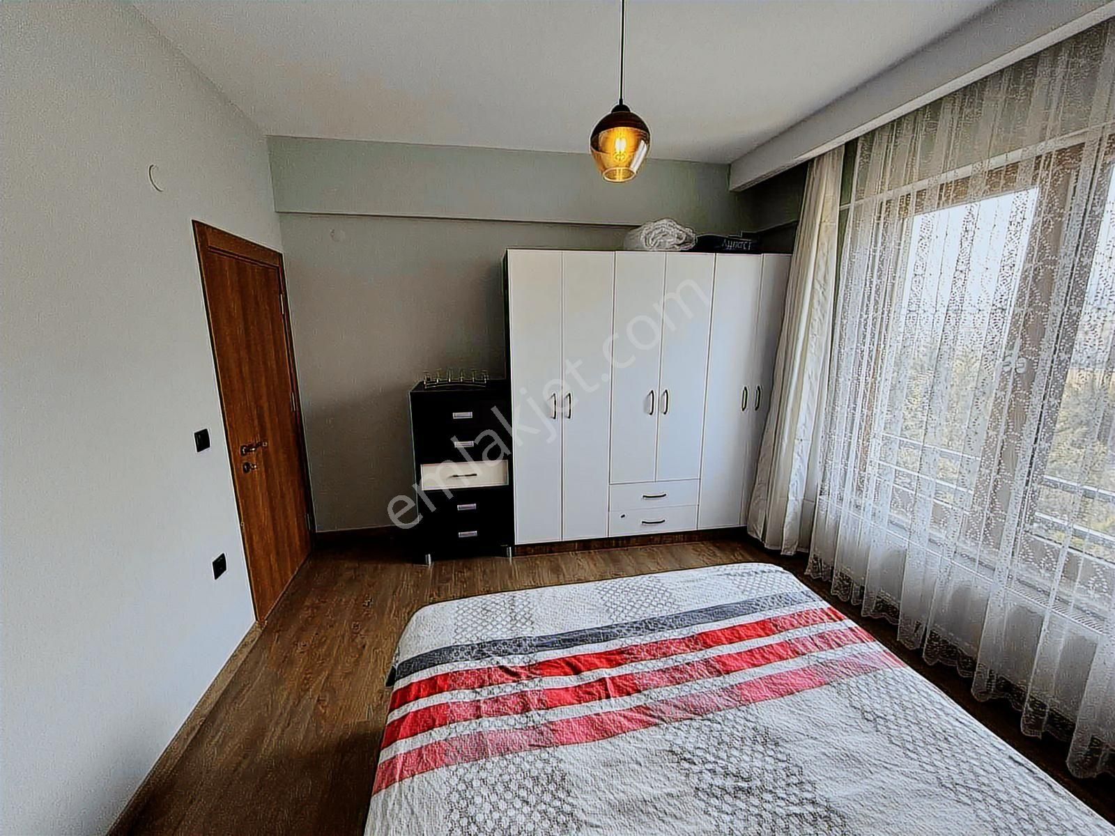 Altınoluk'ta Çok Uygun Fiyata Masrafsız Manzaralı Villa Fırsatı - Görsel 26