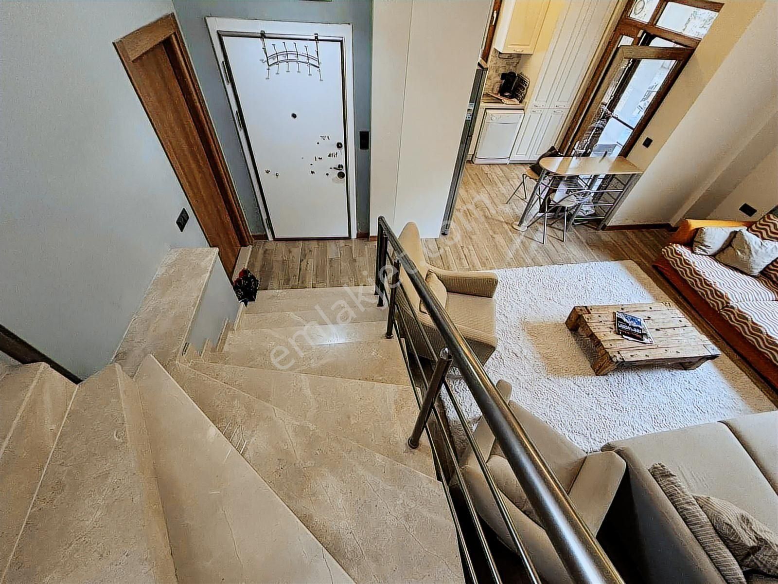 Altınoluk'ta Çok Uygun Fiyata Masrafsız Manzaralı Villa Fırsatı - Görsel 4