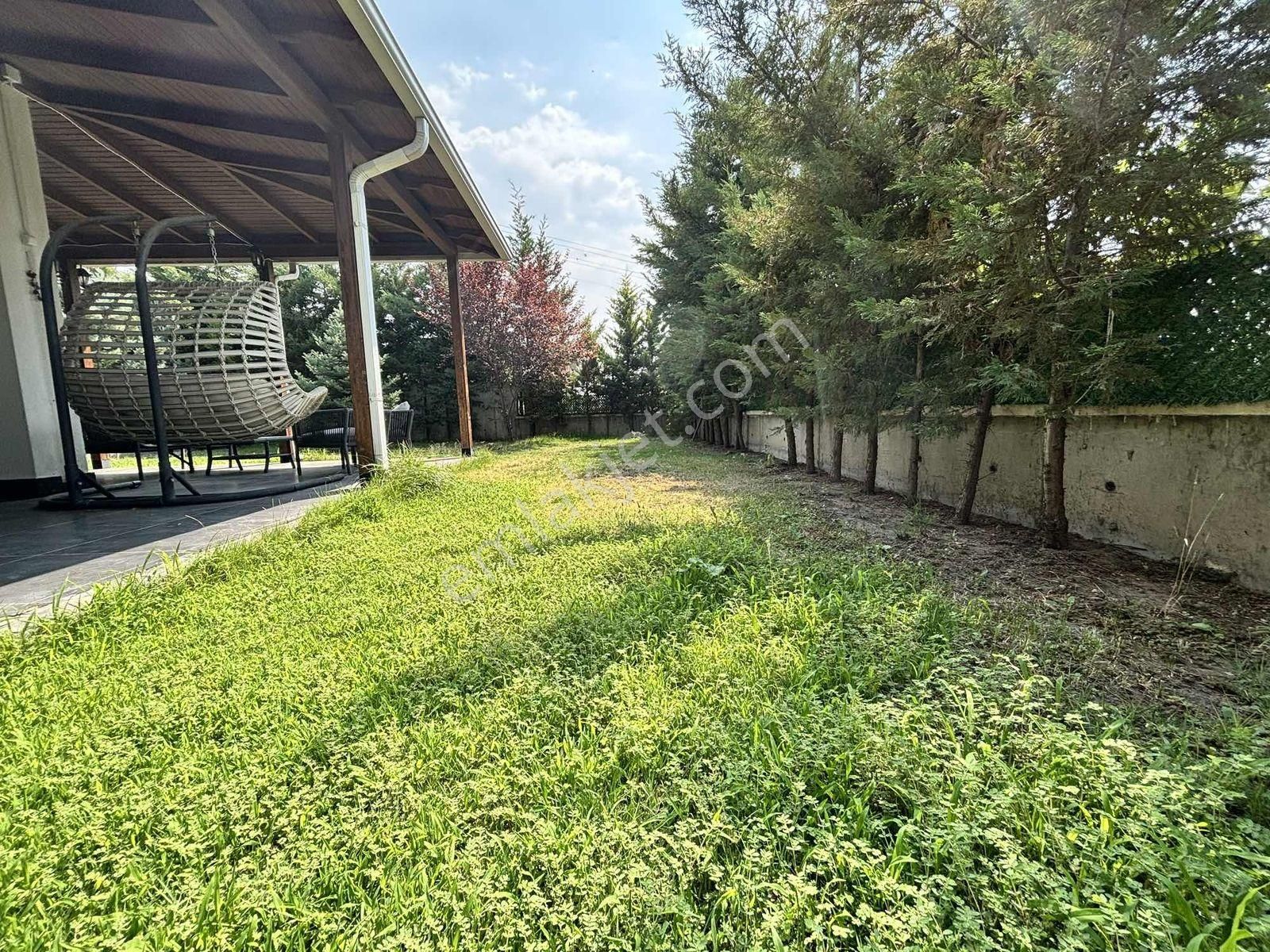 Altınoluk'ta Çok Uygun Fiyata Masrafsız Manzaralı Villa Fırsatı - Görsel 12