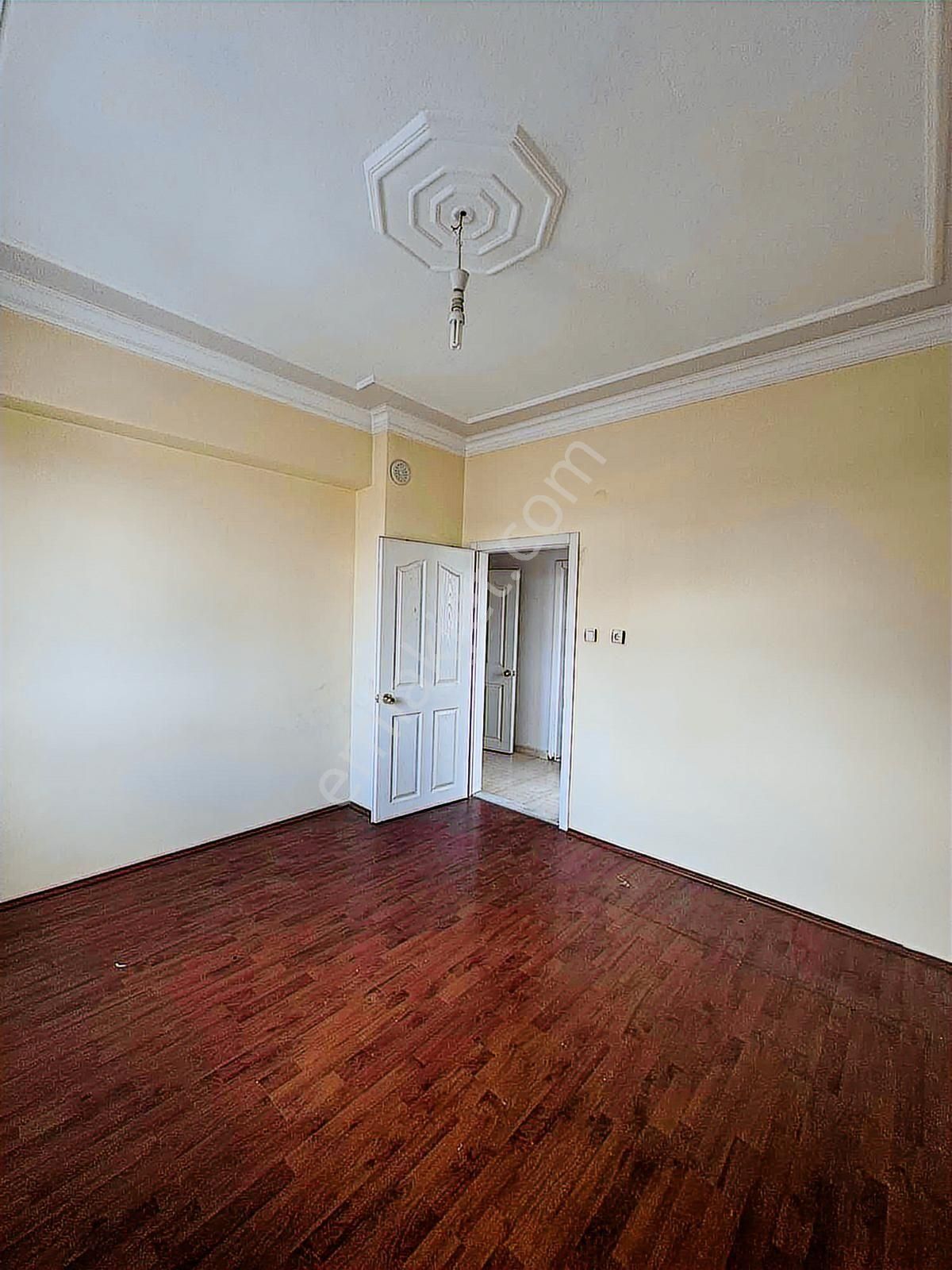 Altın Emlaktan Esenyurtta Kombili 3+1 Daire - Görsel 22