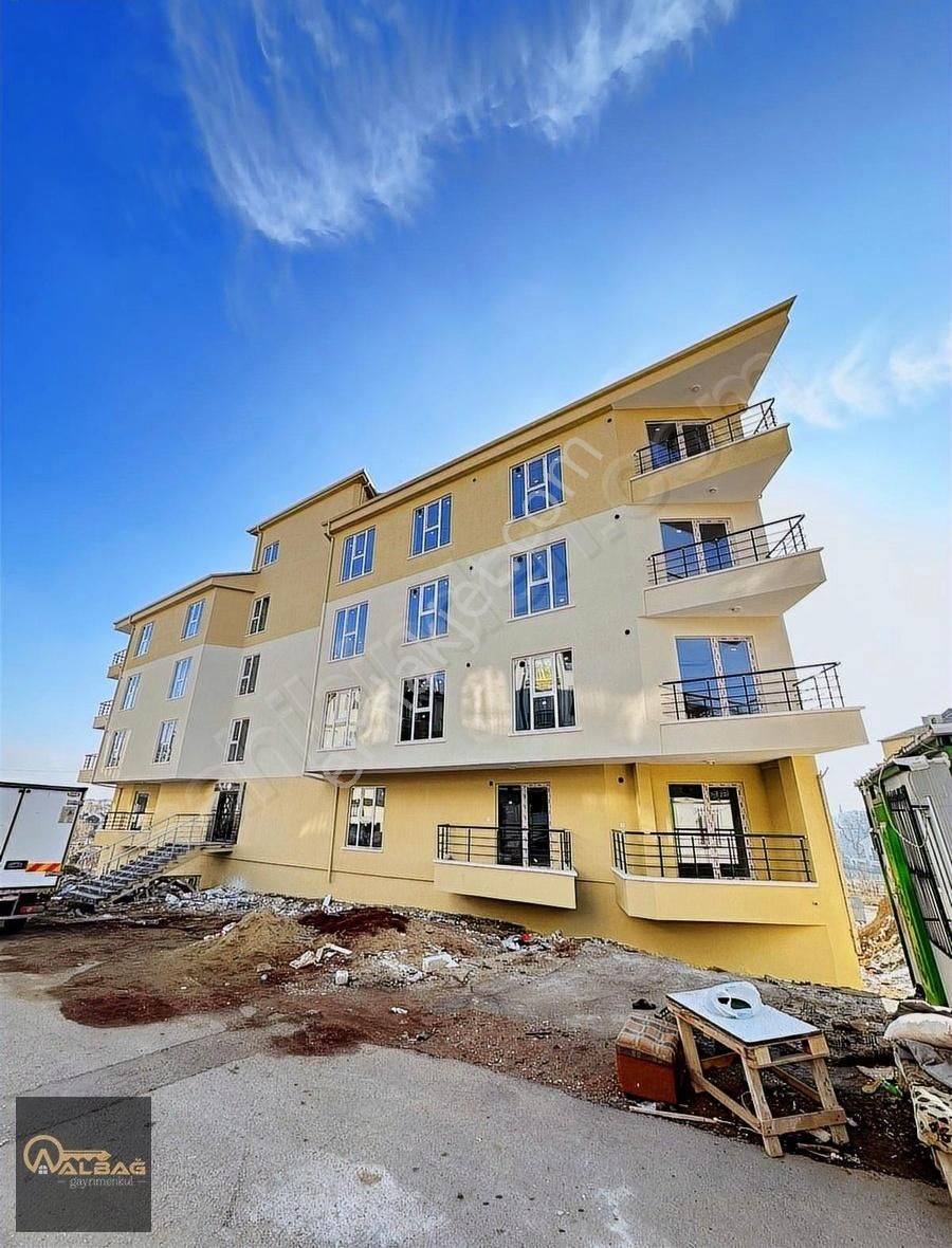 Albağ'dan Kılıçarslan Parkı Karşısı 1+1 Daire