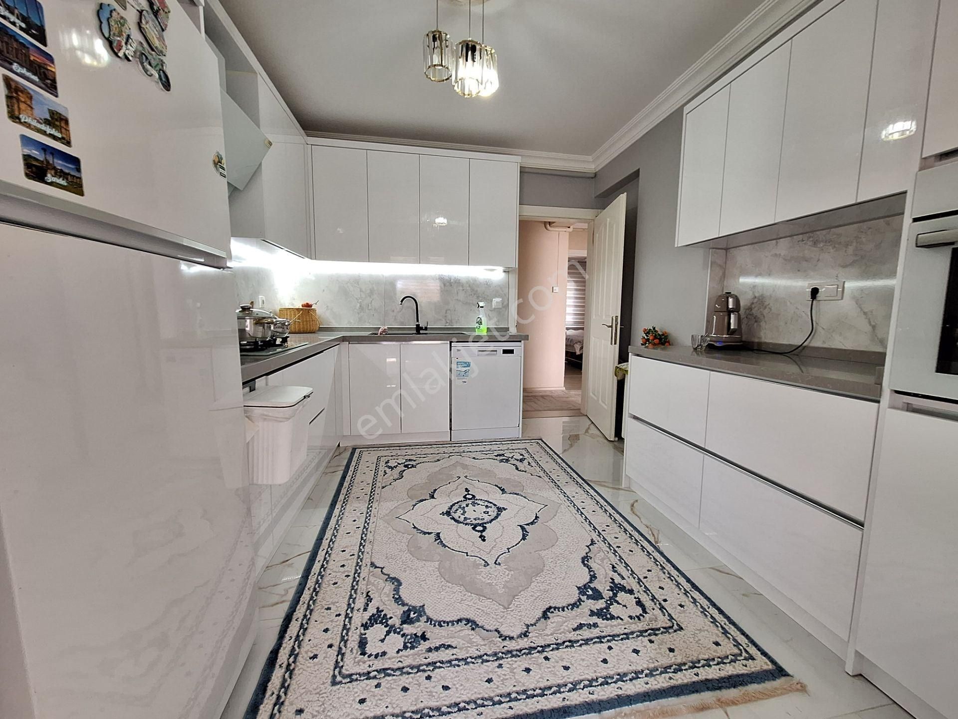 Kuşadası Değirmendere Mevki Doğalgazlı Geniş Satılık 3+1 Daire - Görsel 22