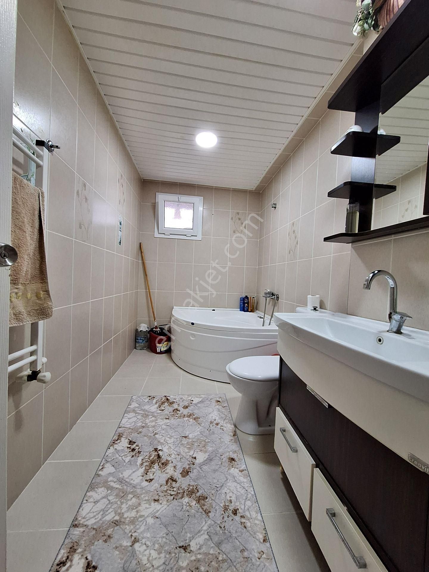 Kuşadası Değirmendere Mevki Doğalgazlı Geniş Satılık 3+1 Daire - Görsel 5