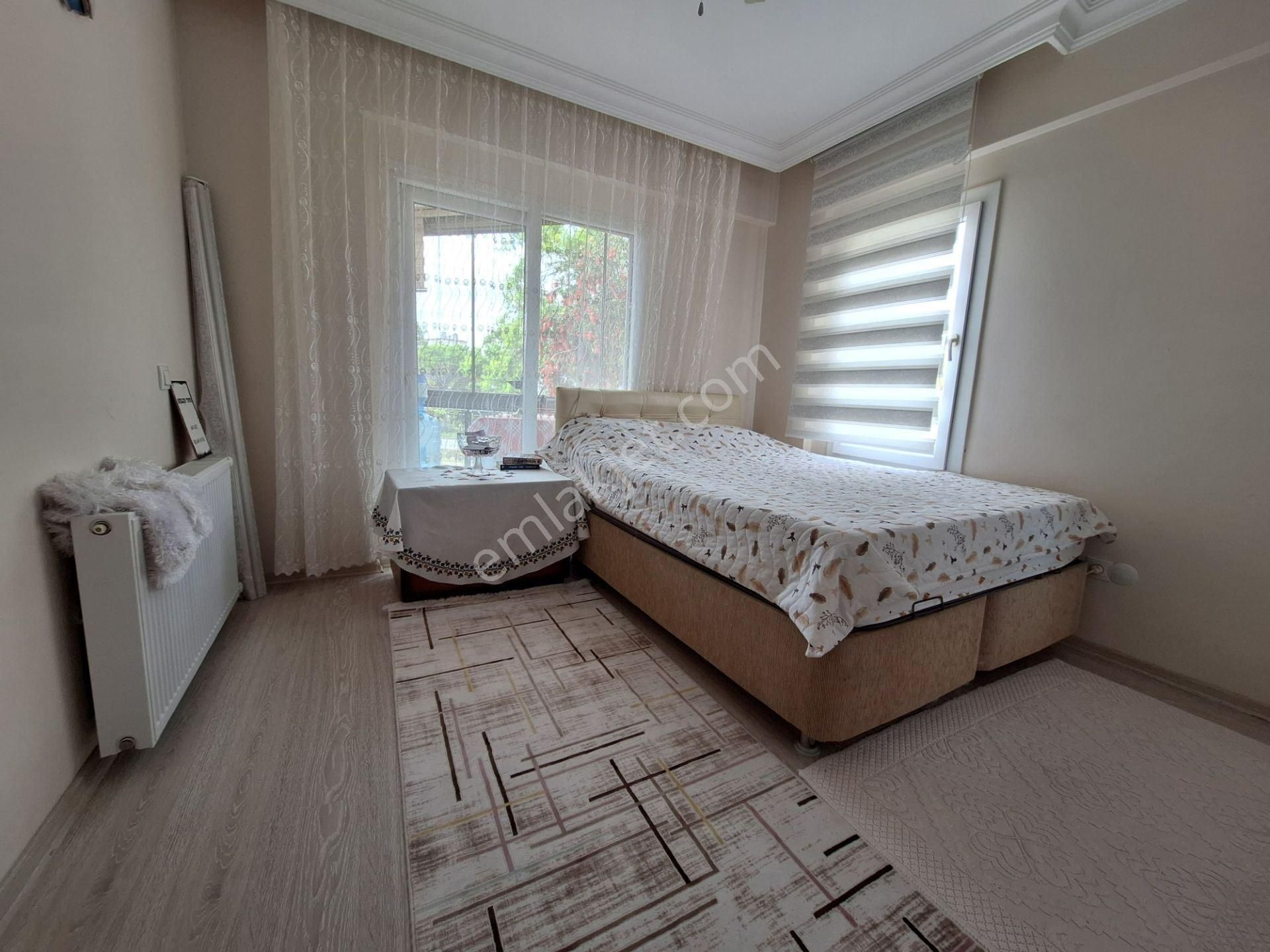 Kuşadası Değirmendere Mevki Doğalgazlı Geniş Satılık 3+1 Daire - Görsel 8