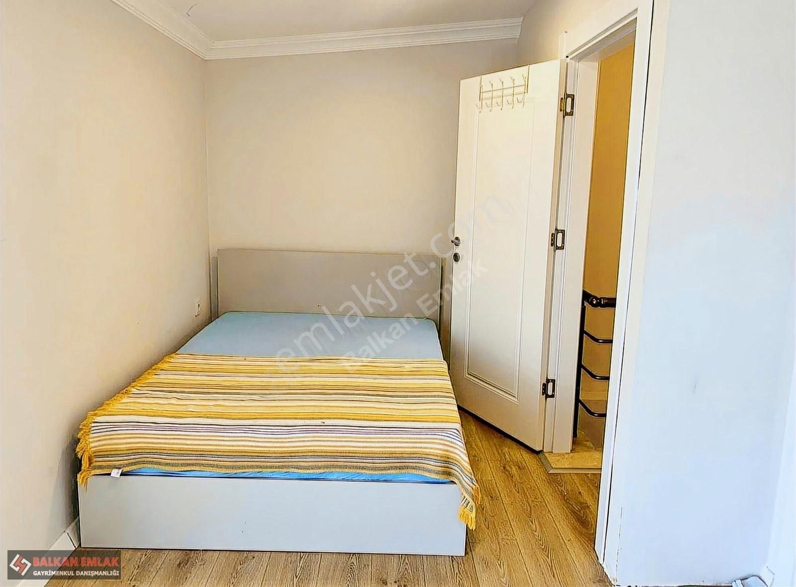 Bursa Görüllede Yatırımlık Yeni Bina Satılık Eşyalı Dublex Daire