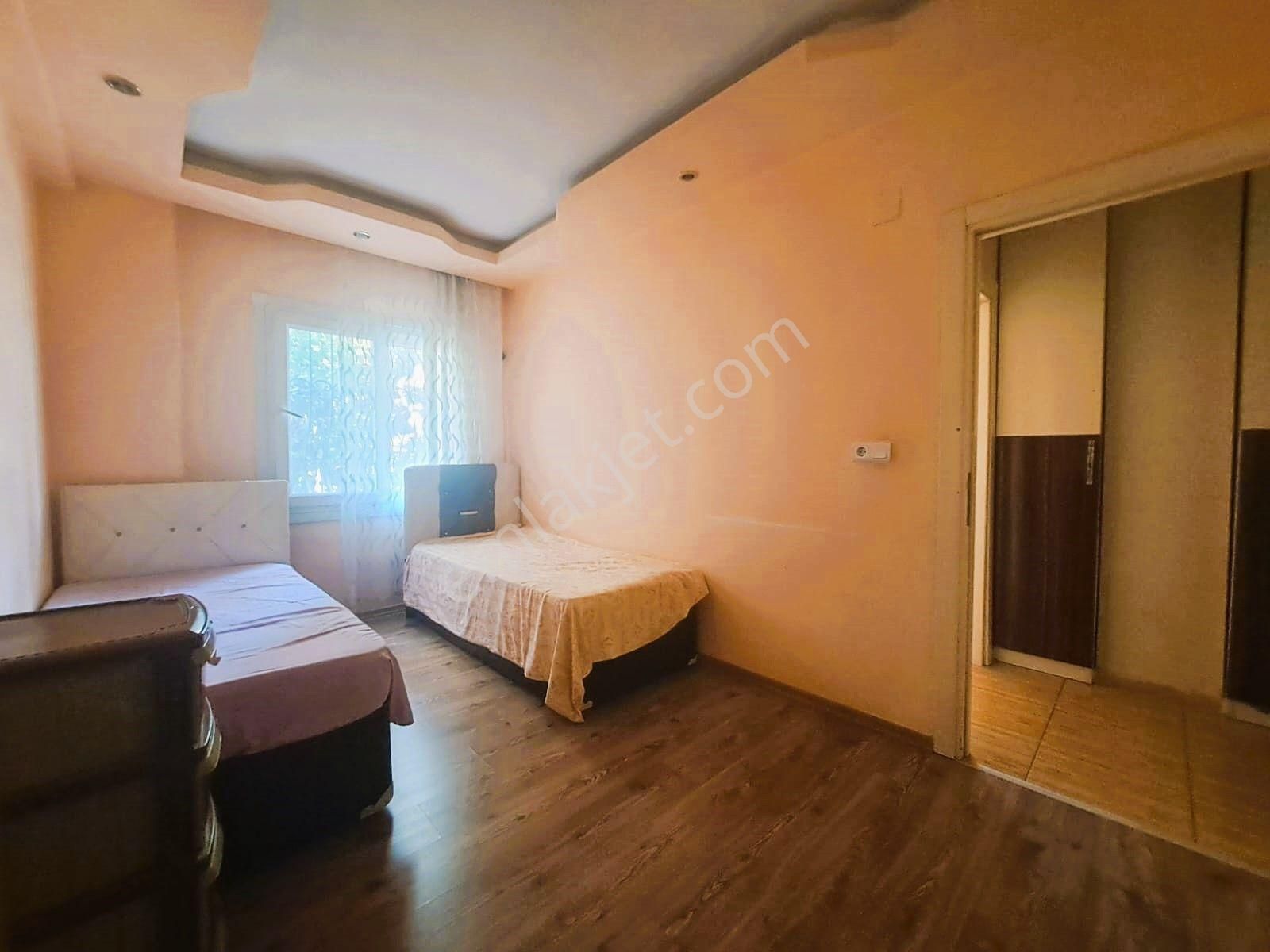 Karınca'dan Bahçelievler Mh B.mutfak 2+1 Kiralık Daire !