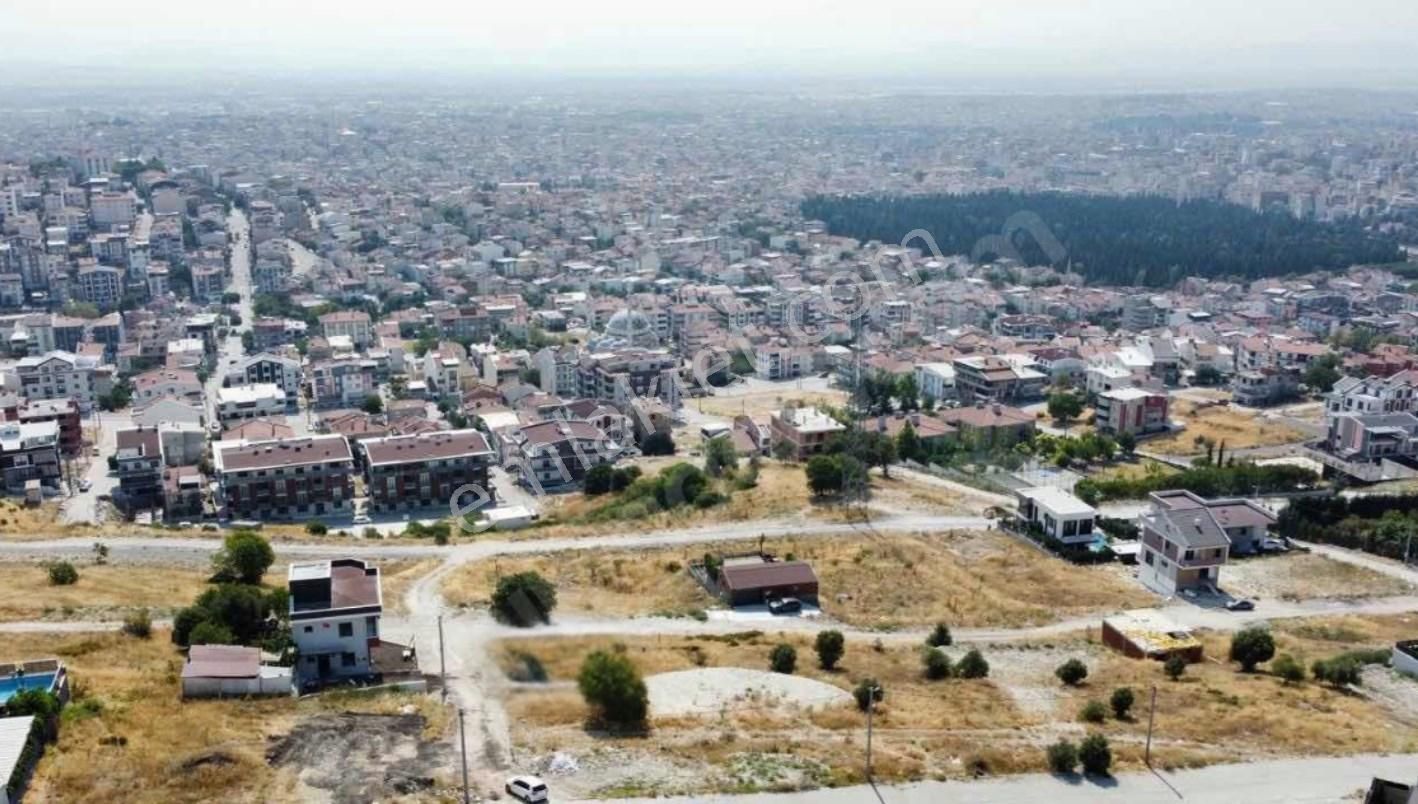 1.sakarya'da 210m2 İnşaat Alanı İle Kupon Arsa