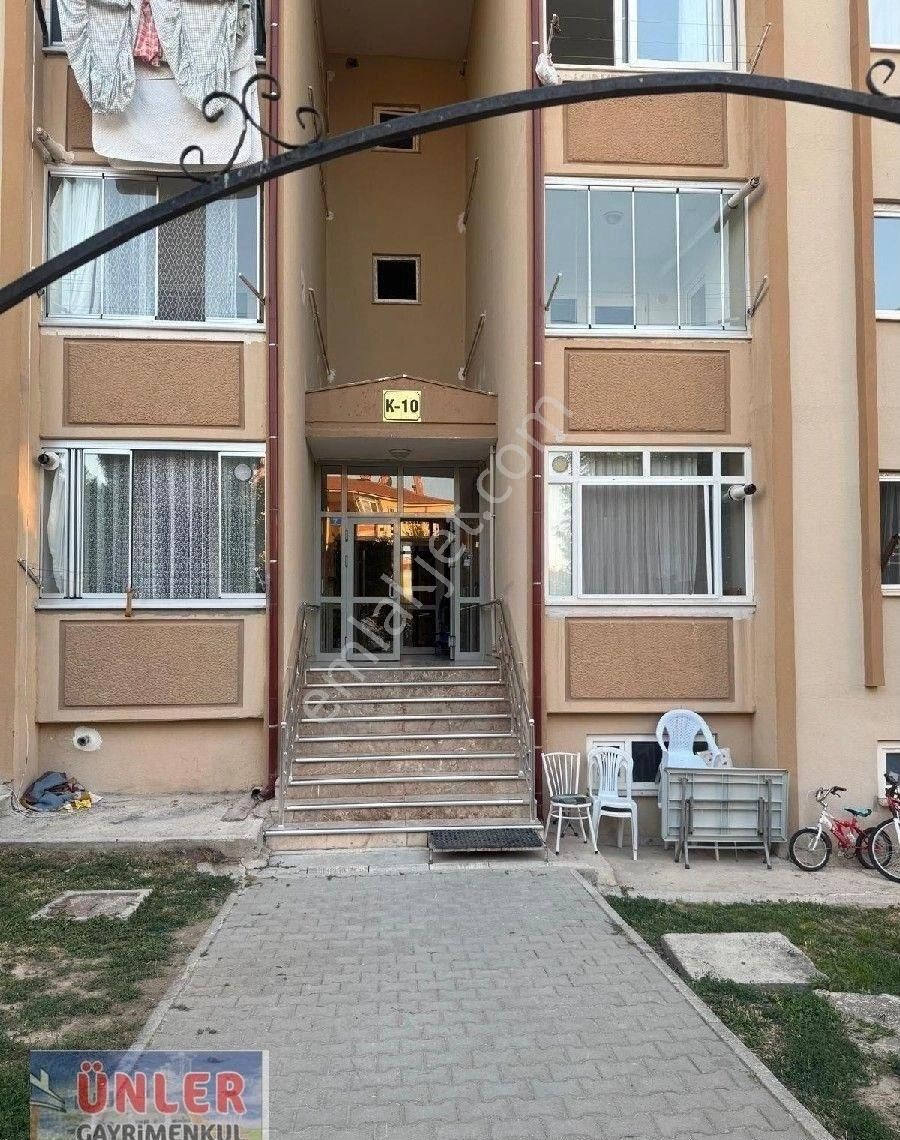 1. Tokide 2. Katta Satılık Full Yapımlı Bakımlı Dairemiz