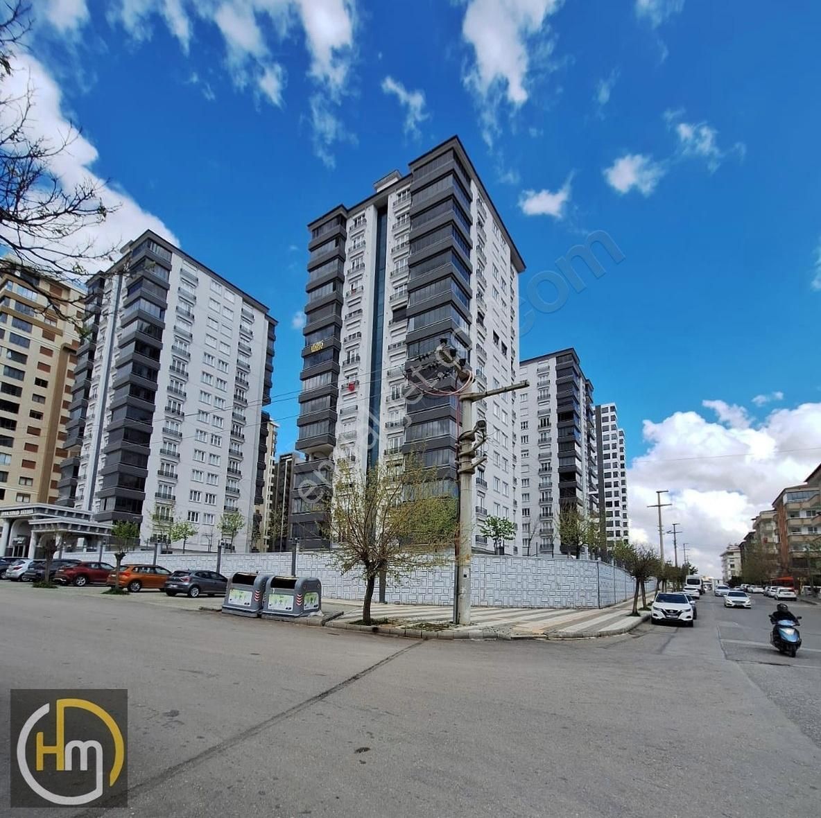 Habib Arslan'dan Güvenevler'de Açık Cephe, Site İçi, Bakımlı 4+1