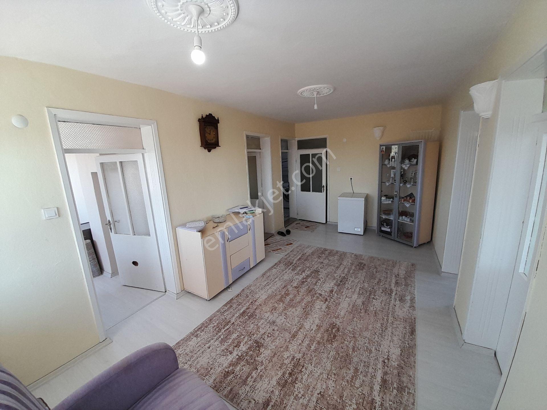 Bergama Atatürk Mh 3+1 120 M2 Satılık Daire - Görsel 3